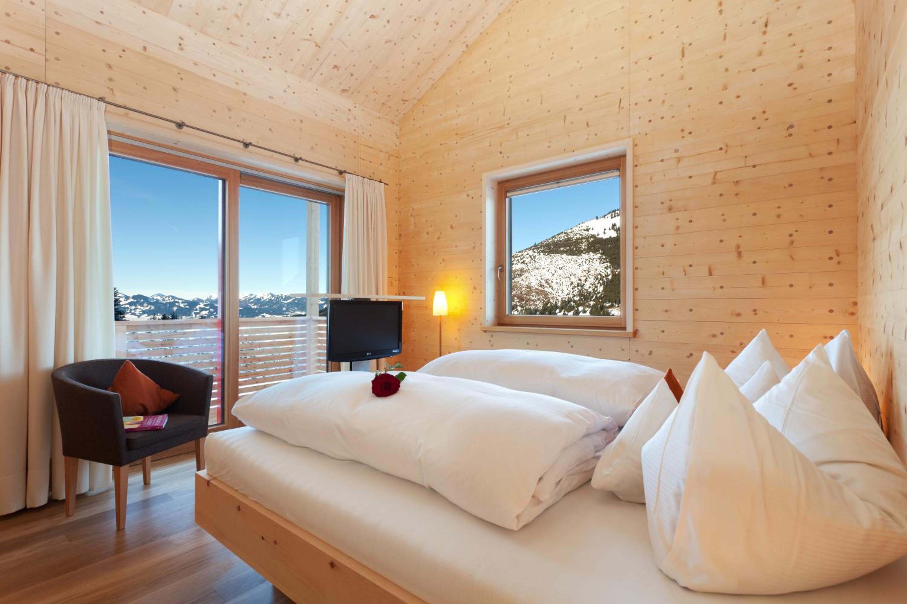 Deluxe Double Room with Balcony - Photo 1