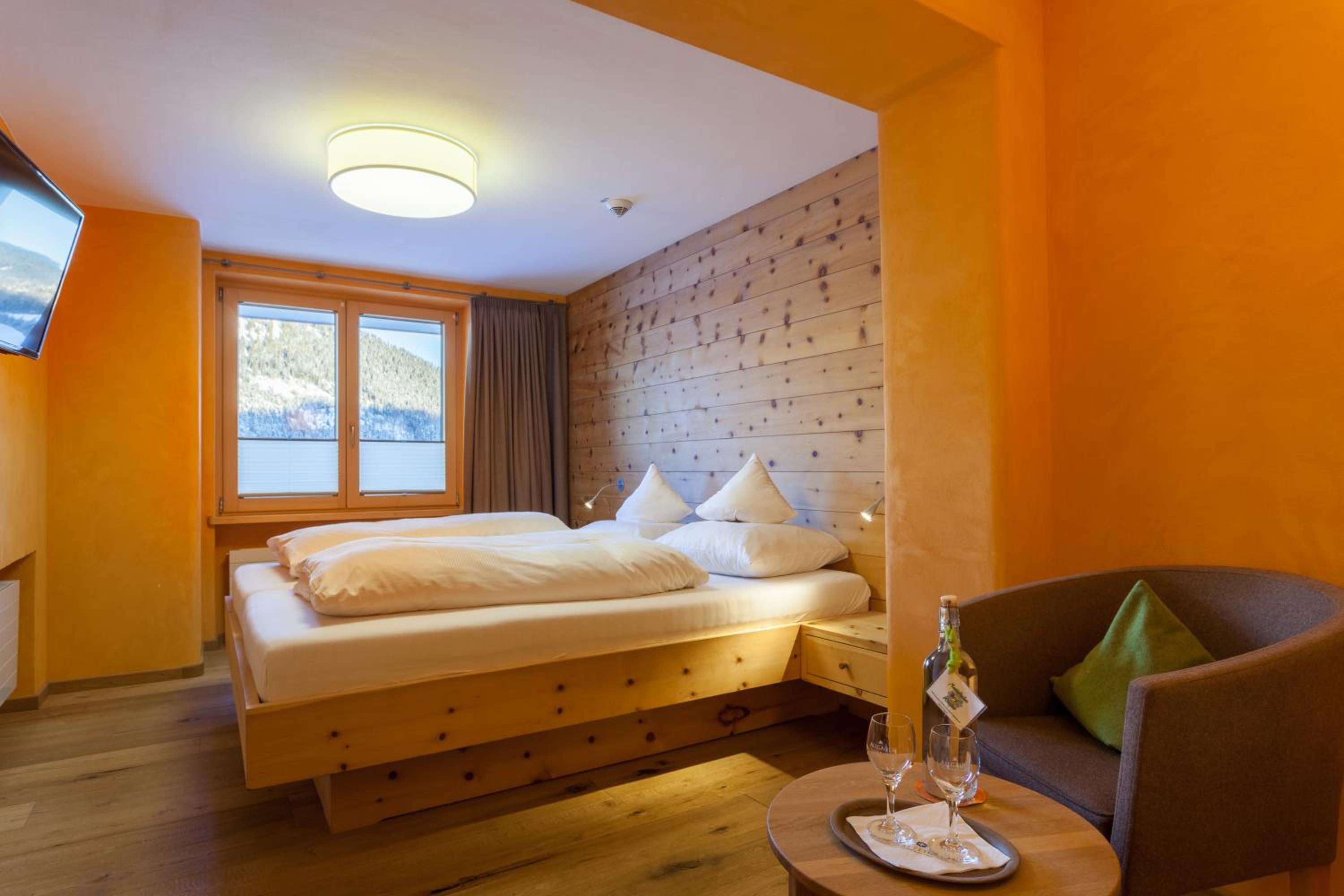 Standard Double Room - Photo 2