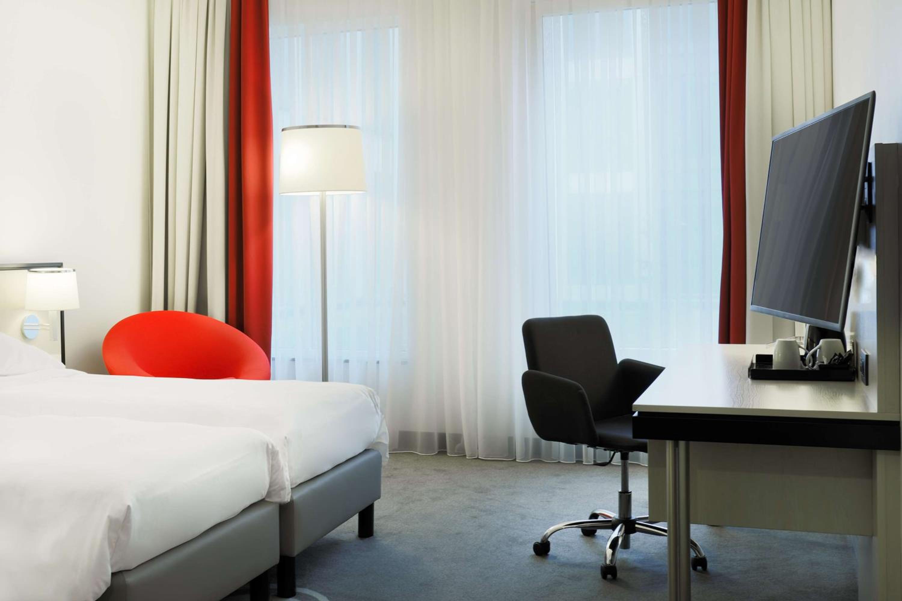 Standard Room - Photo 1