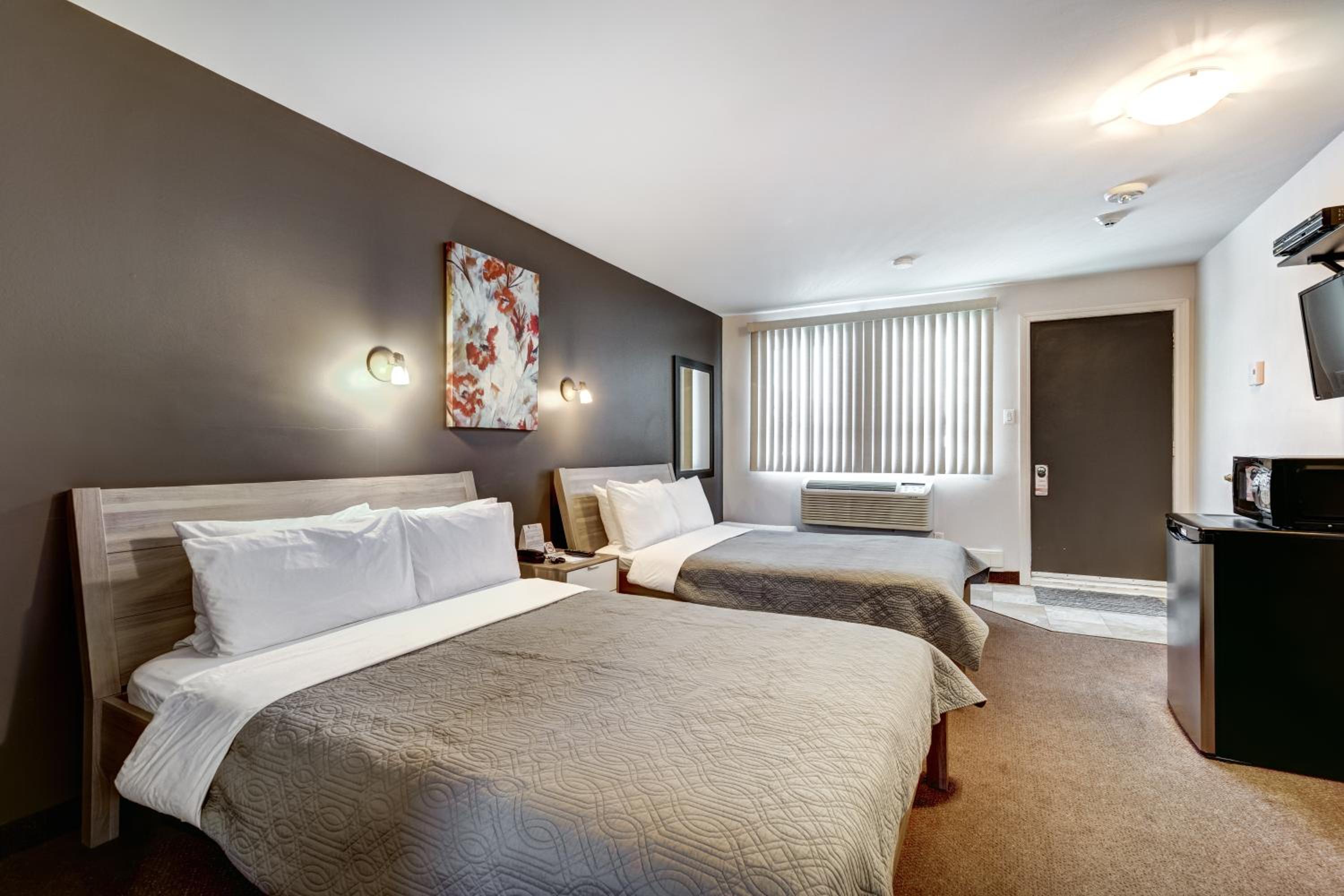 Double Room with Two Double Beds