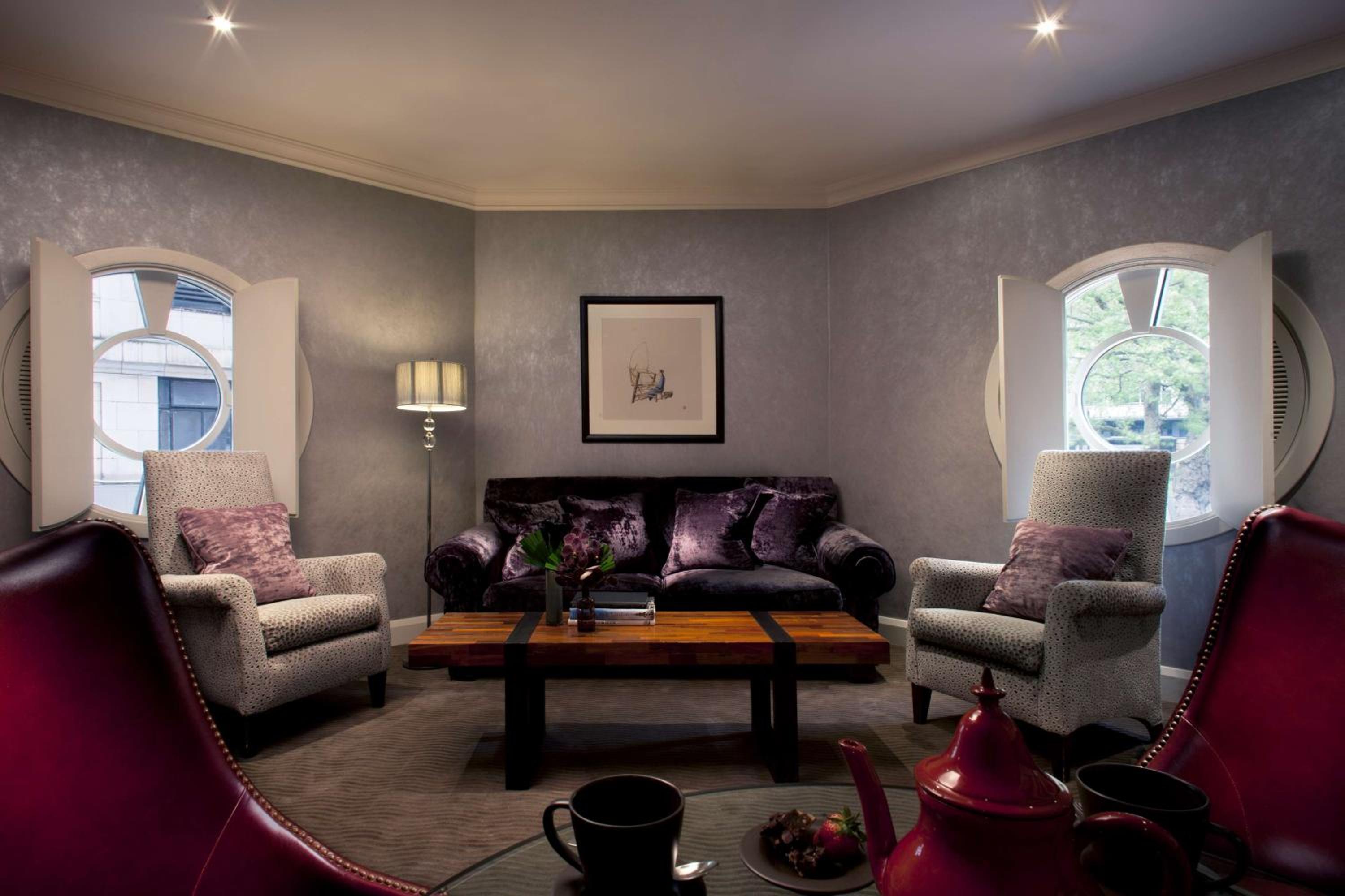 One-Bedroom Suite