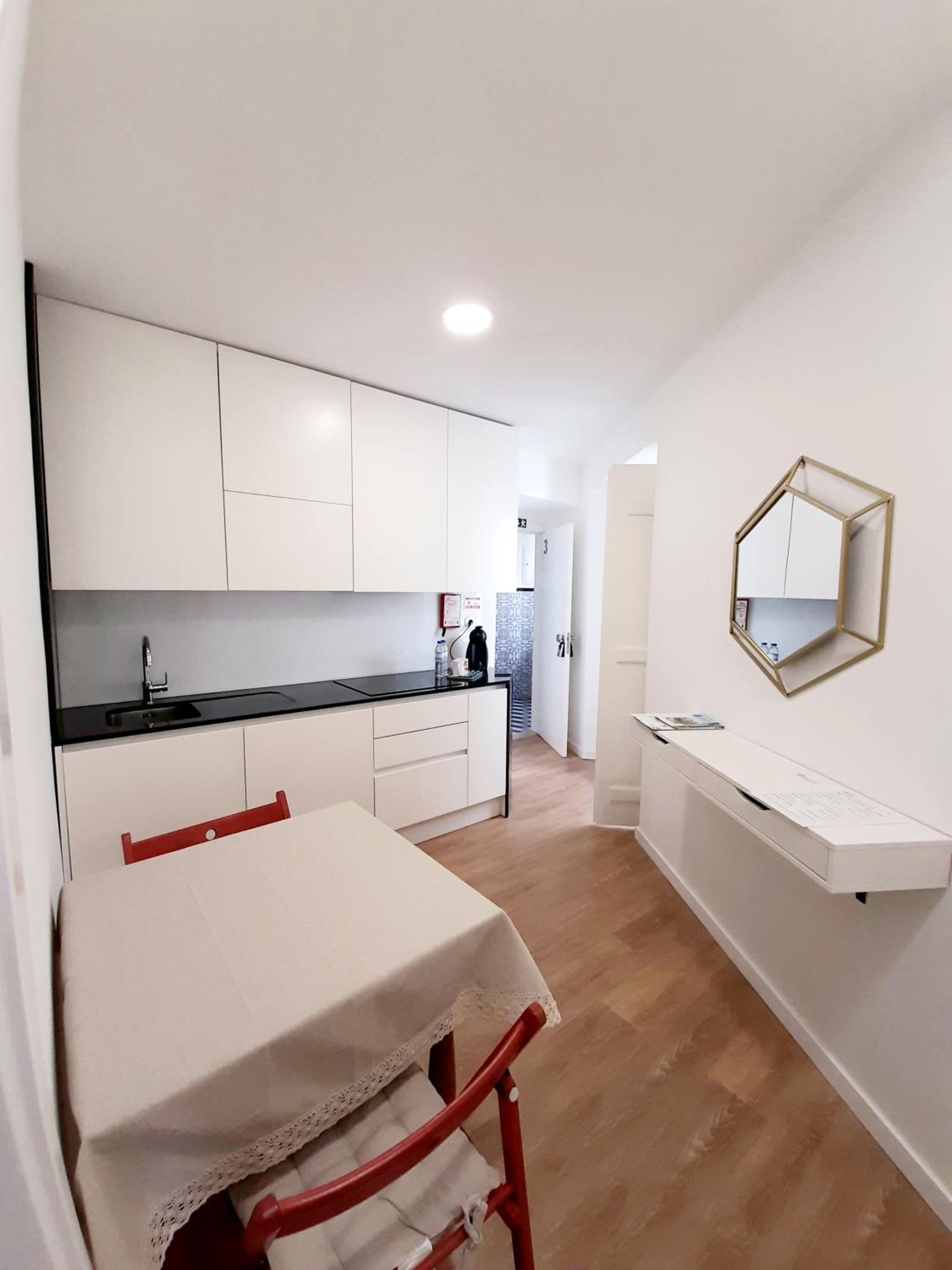 Family Studio - Photo 12