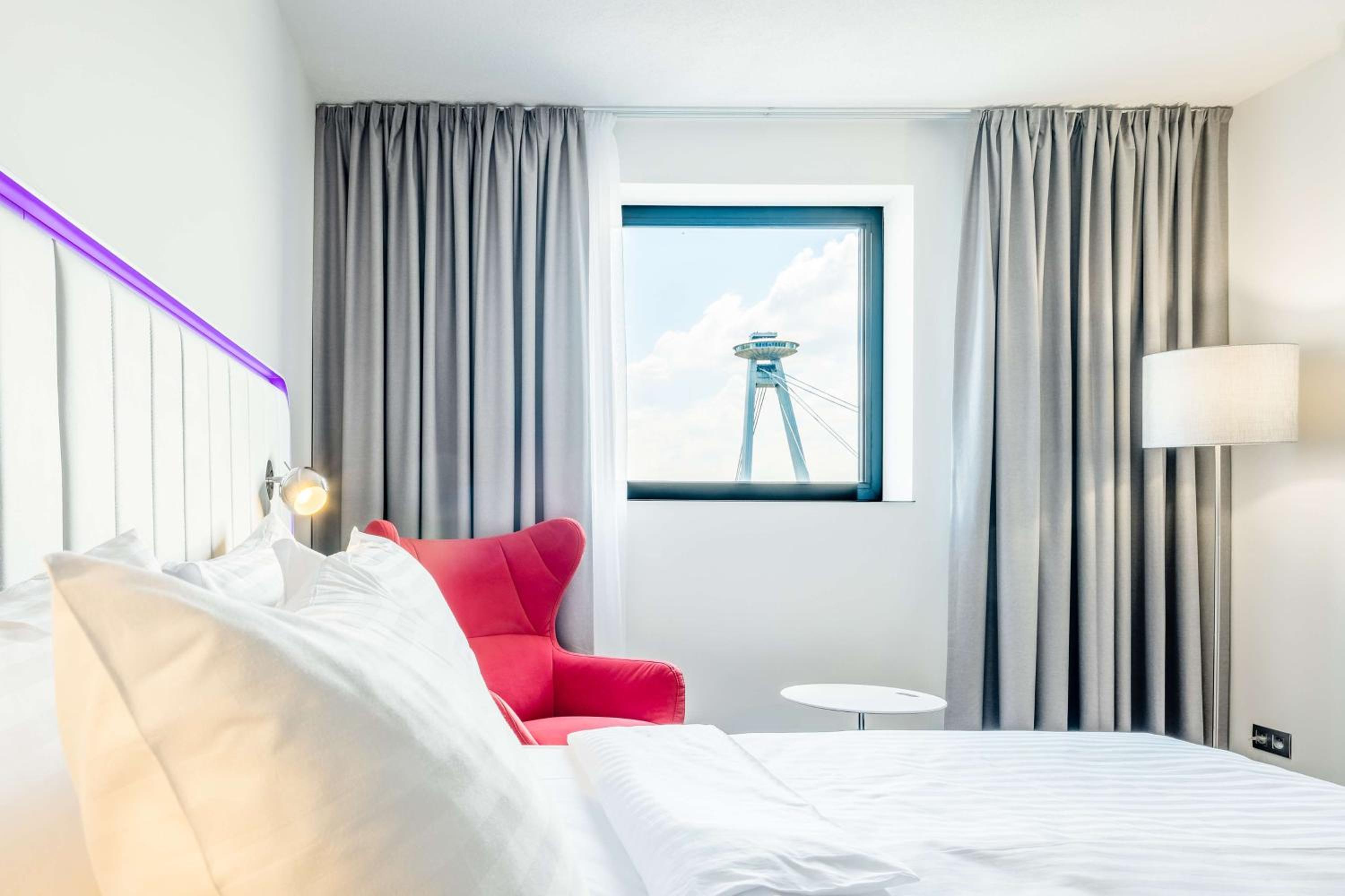 Superior Room with River view - Photo 6