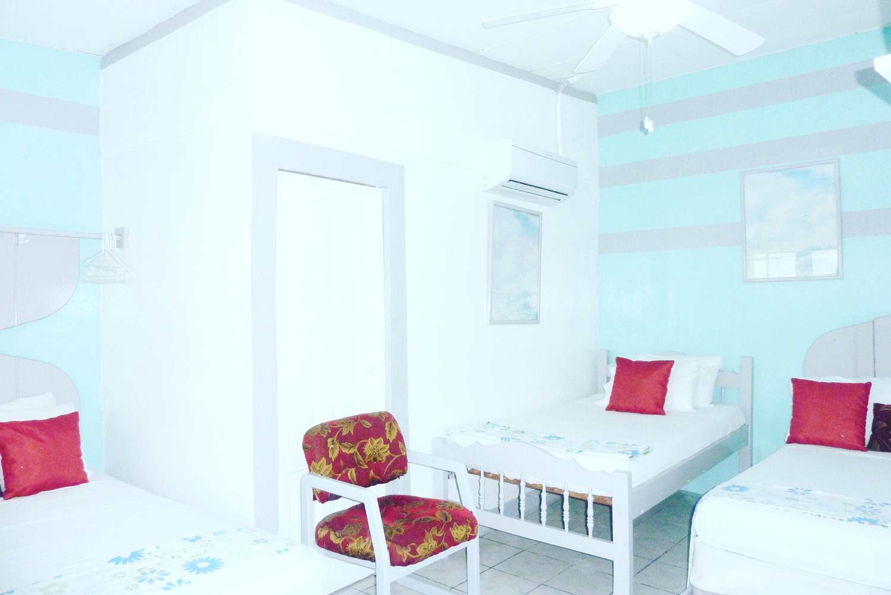 Quadruple Room photo 3