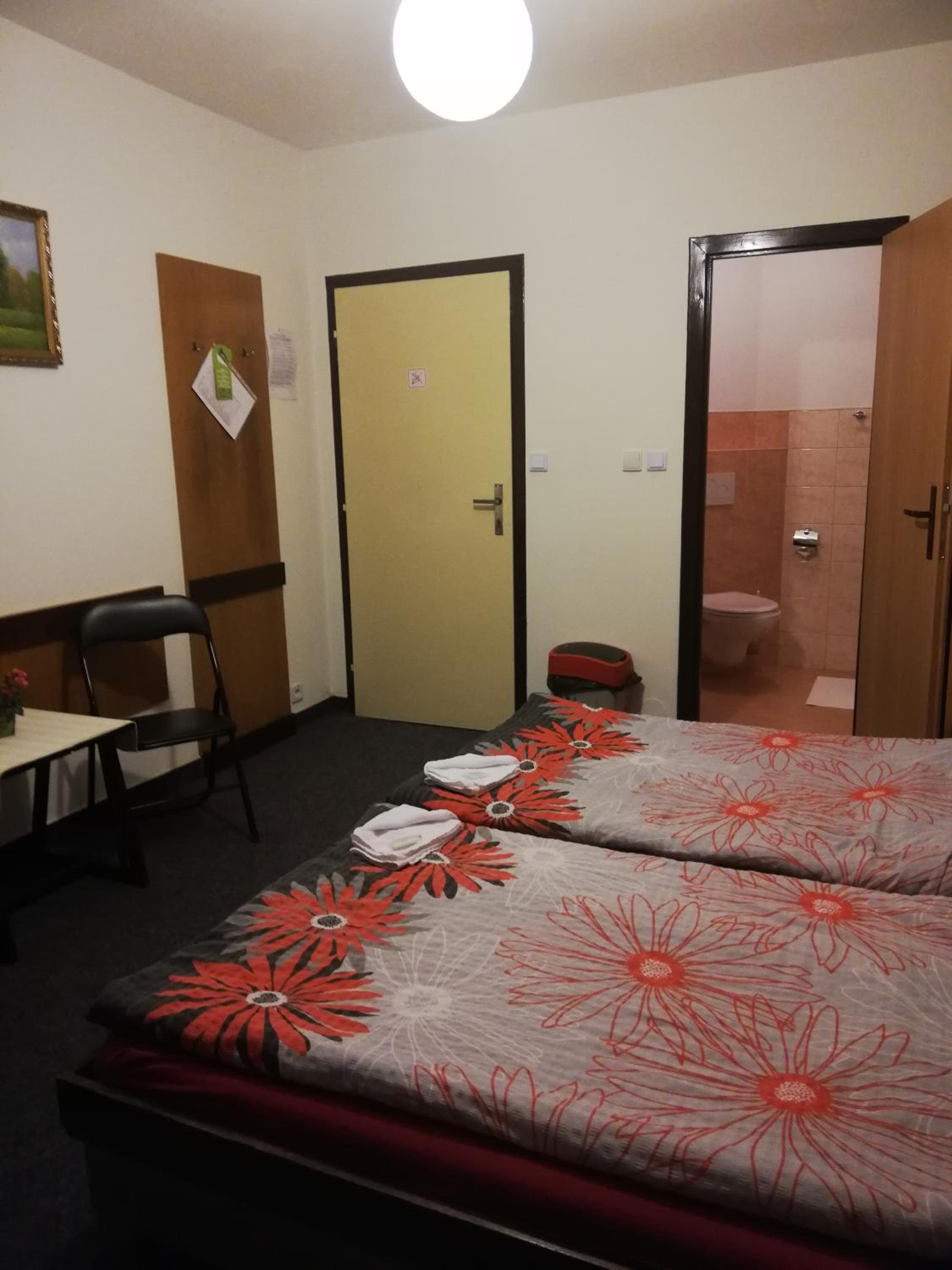 Standard Double Room photo 2
