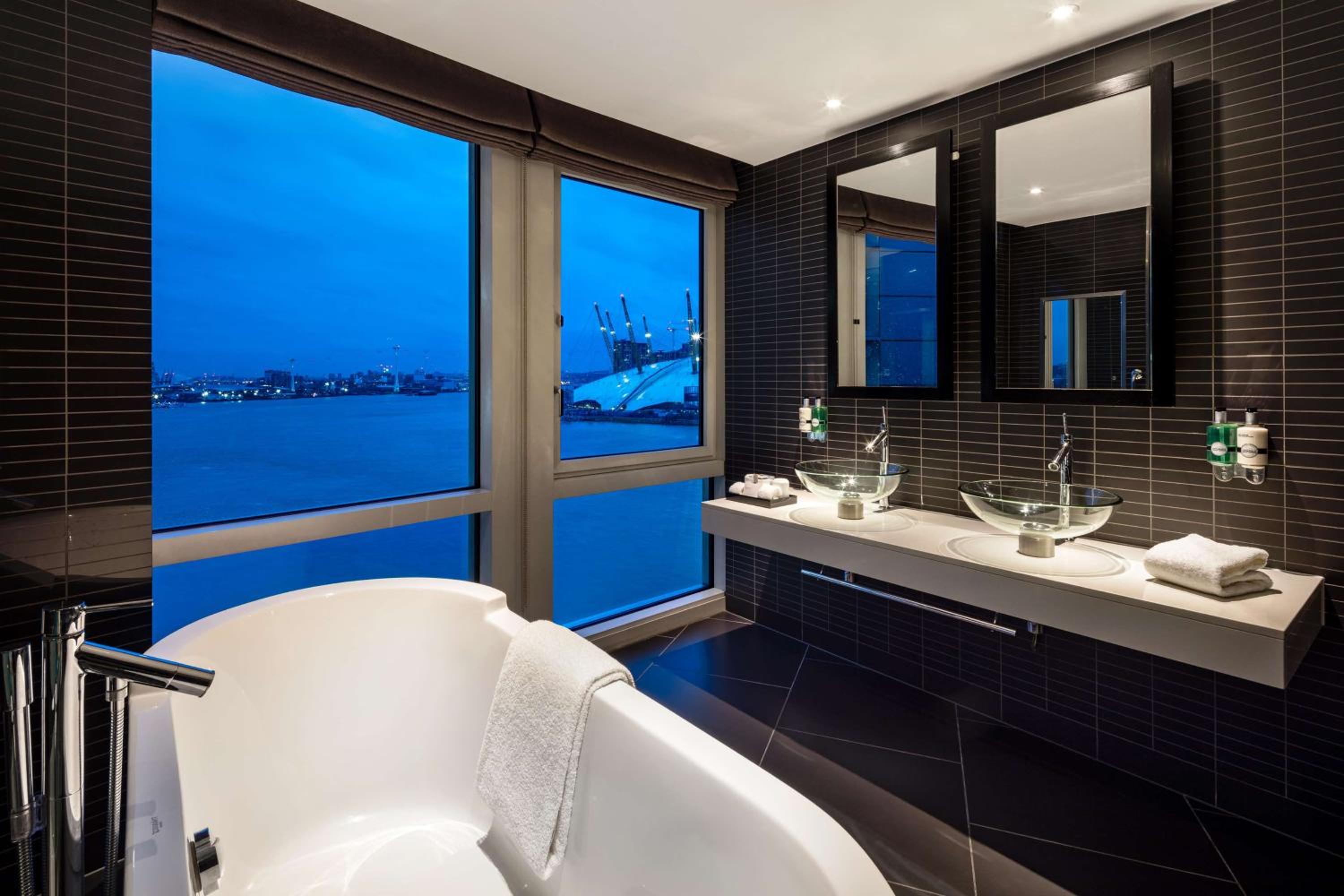 Penthouse Suite photo 3