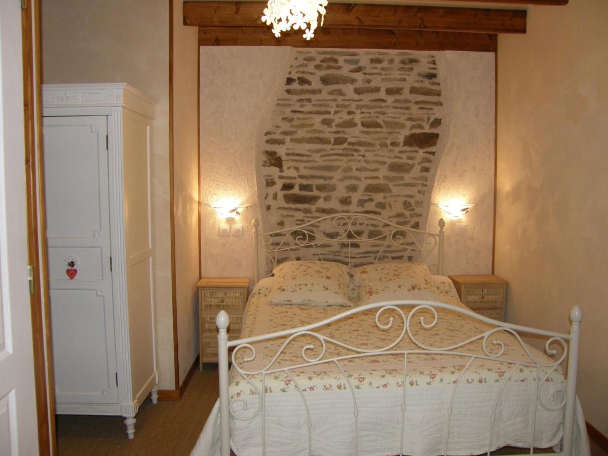 Triple Room With Garden Access photo 2