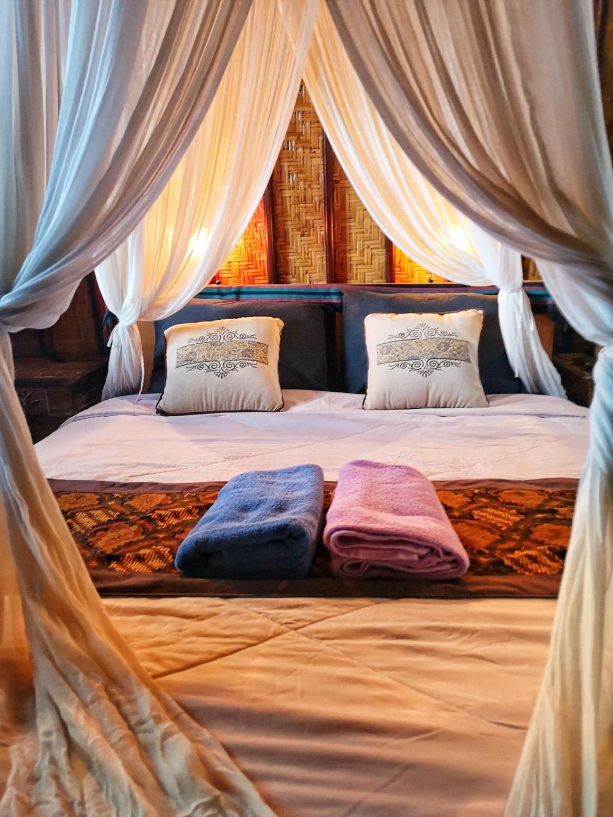 Deluxe Double or Twin Room with Balcony
