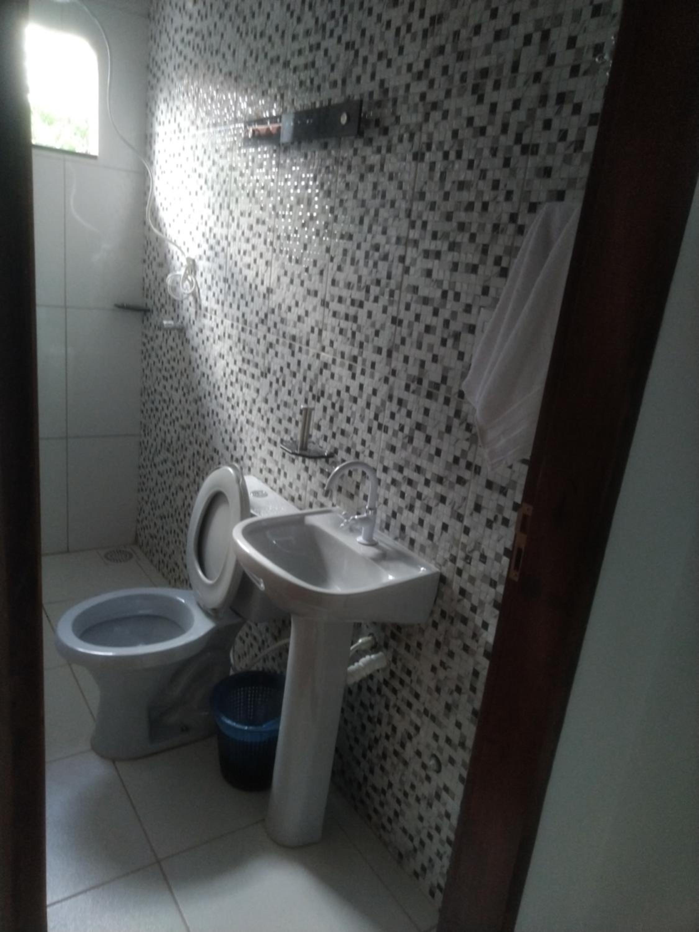 Suite - Photo 7