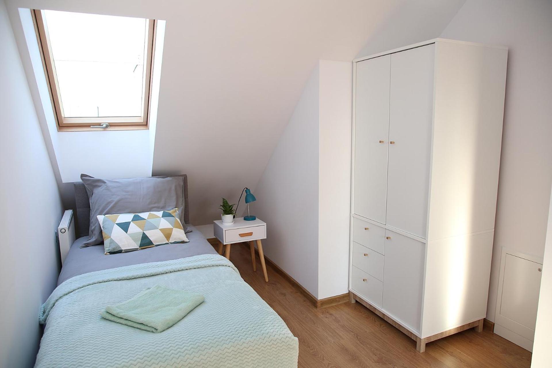 Two-Bedroom Apartment - Photo 3