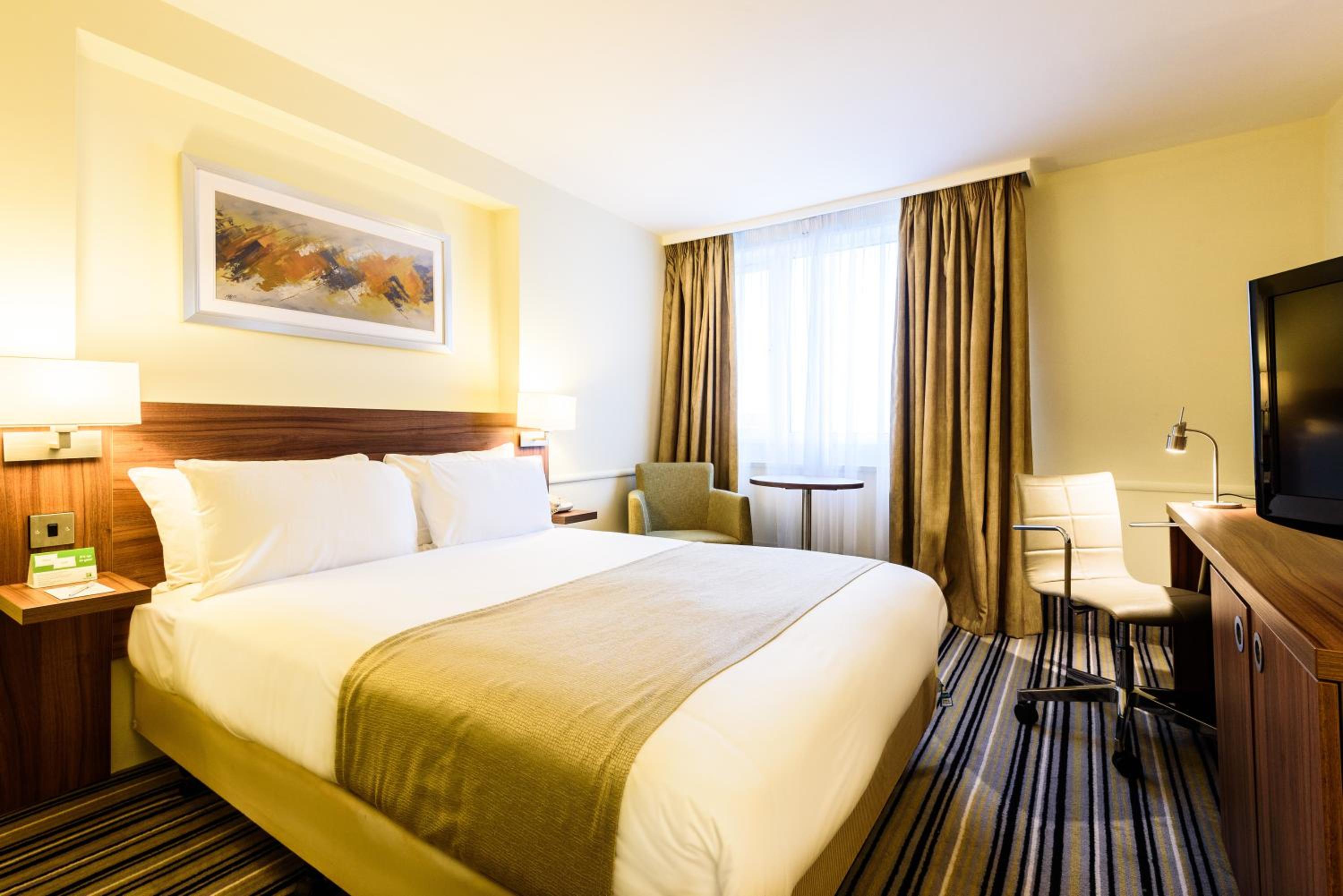 Standard Double Room - Photo 10