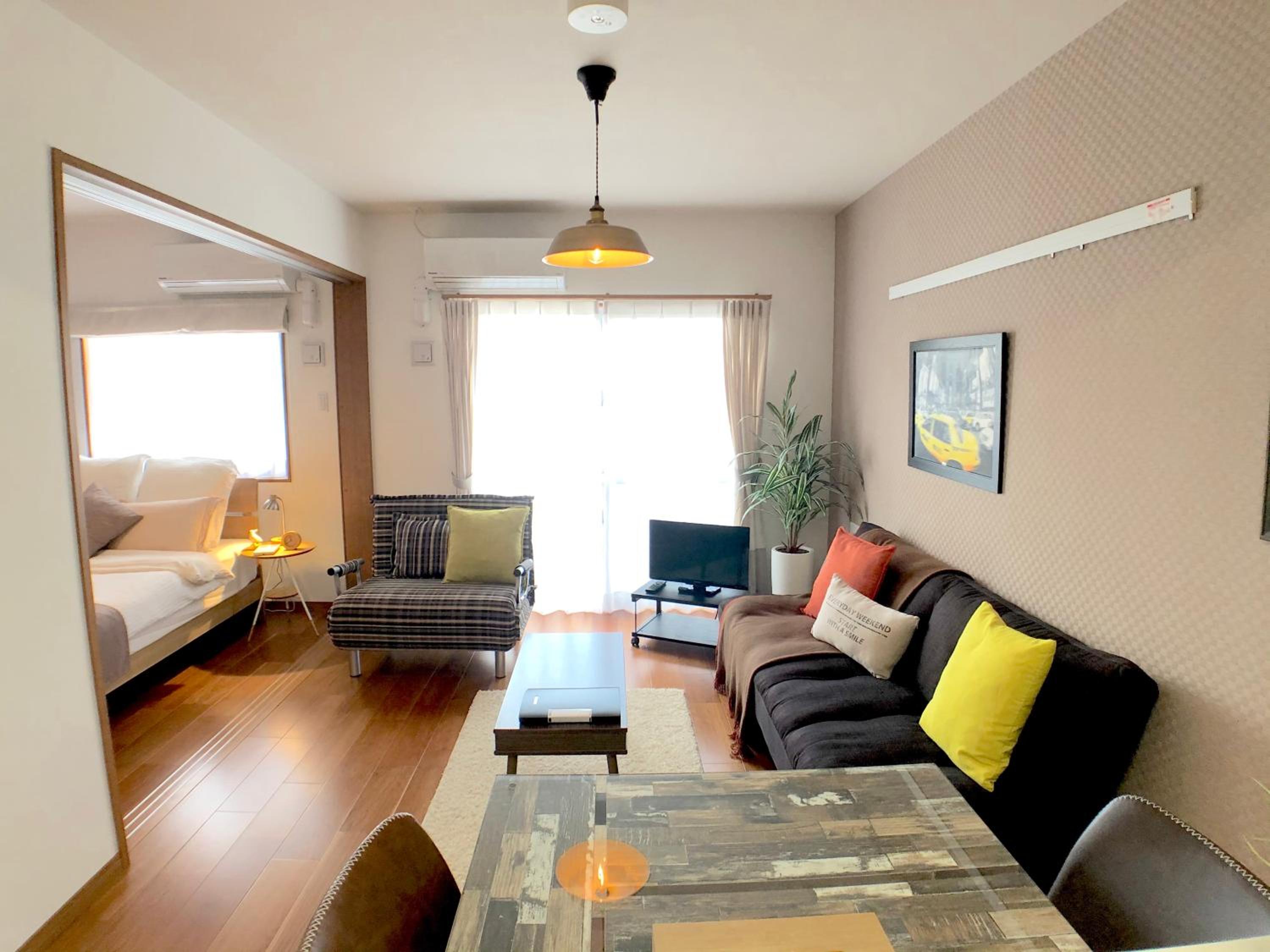 One-Bedroom Apartment - Photo 4
