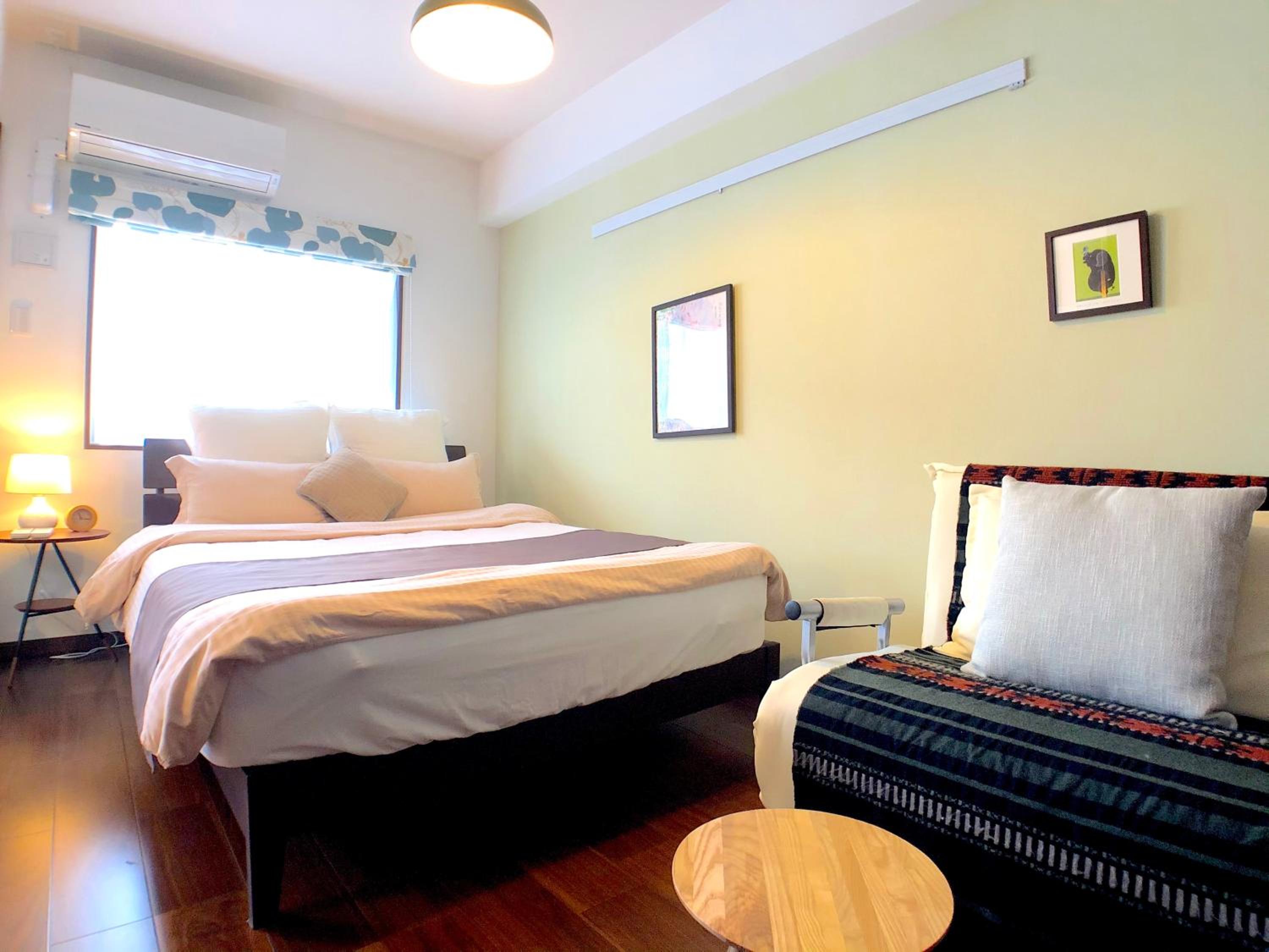 One-Bedroom Apartment - Photo 5