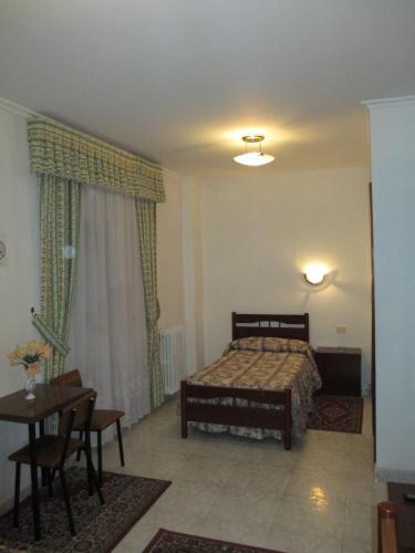 Single Room photo 1