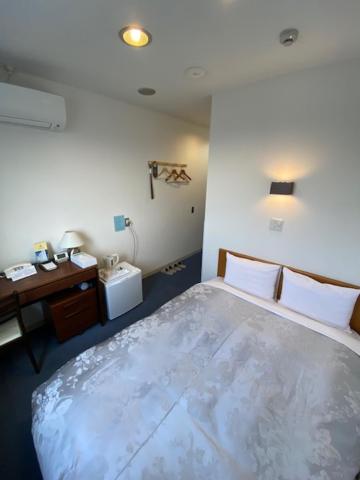 Economy Double Room photo 2