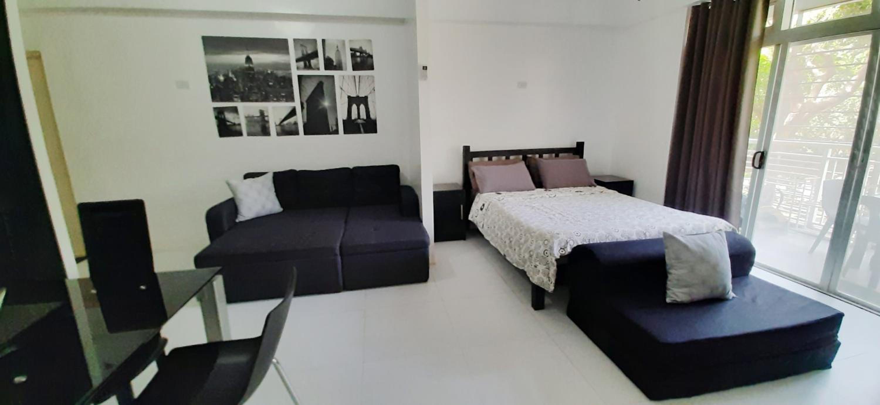 Family Studio - Photo 19