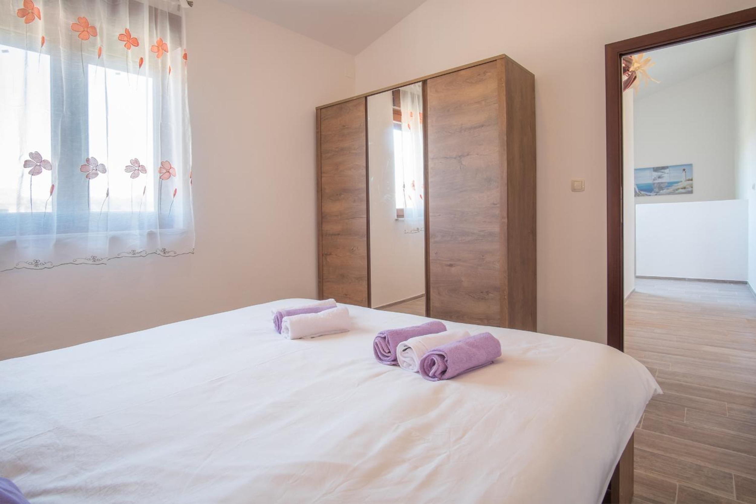 Four-Bedroom Villa photo 1