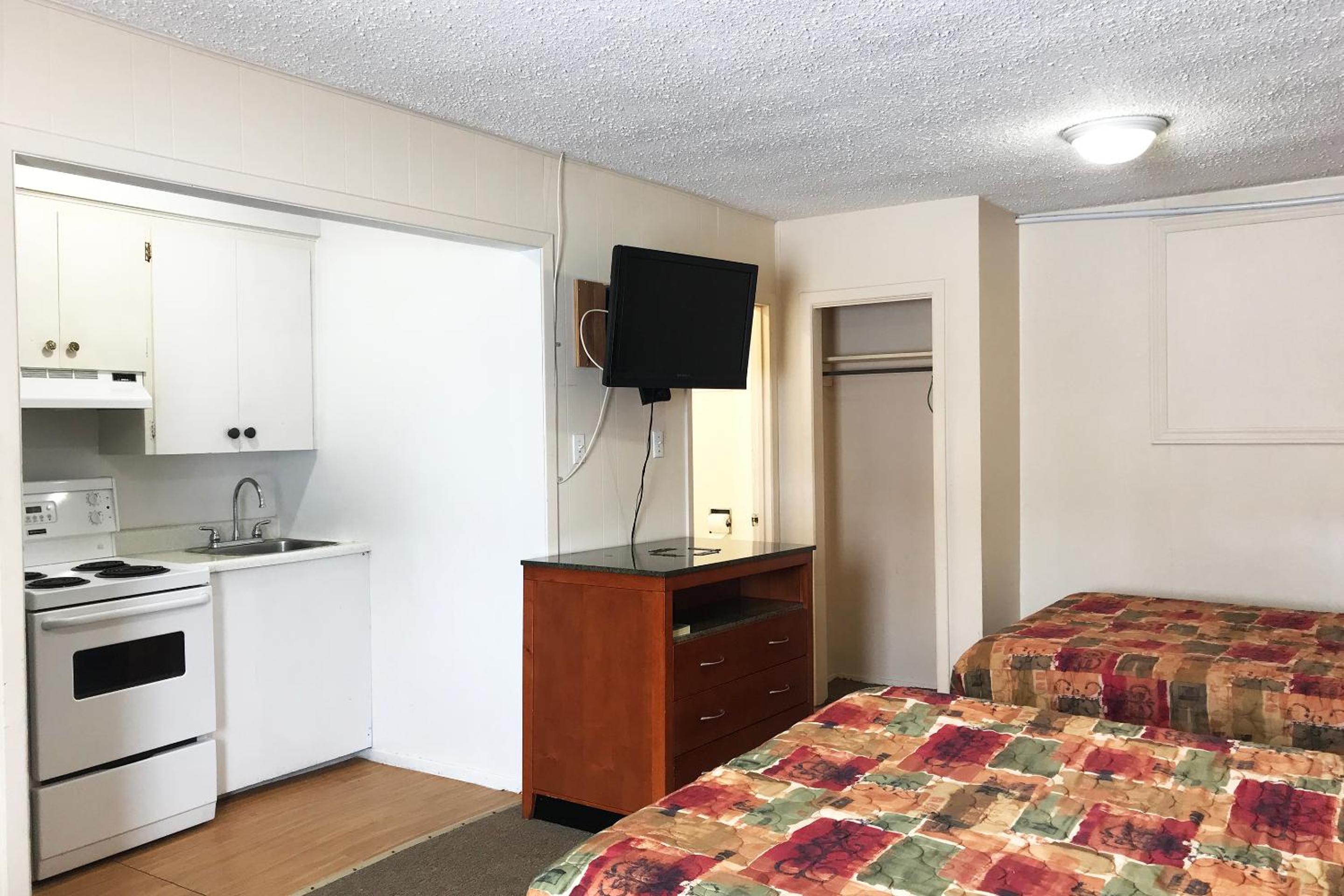 Deluxe Queen Room photo 2