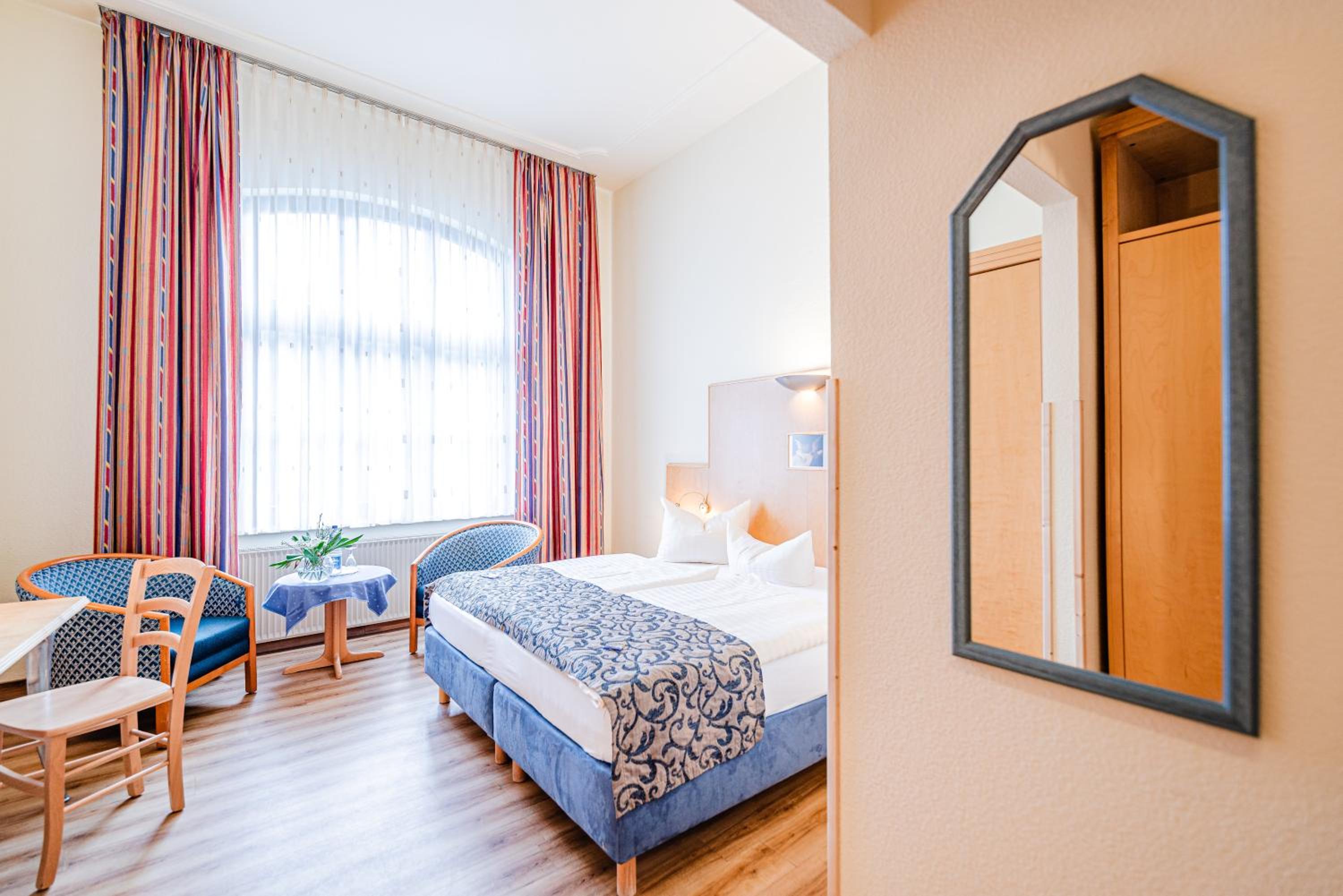 Double Room Land Side photo 2