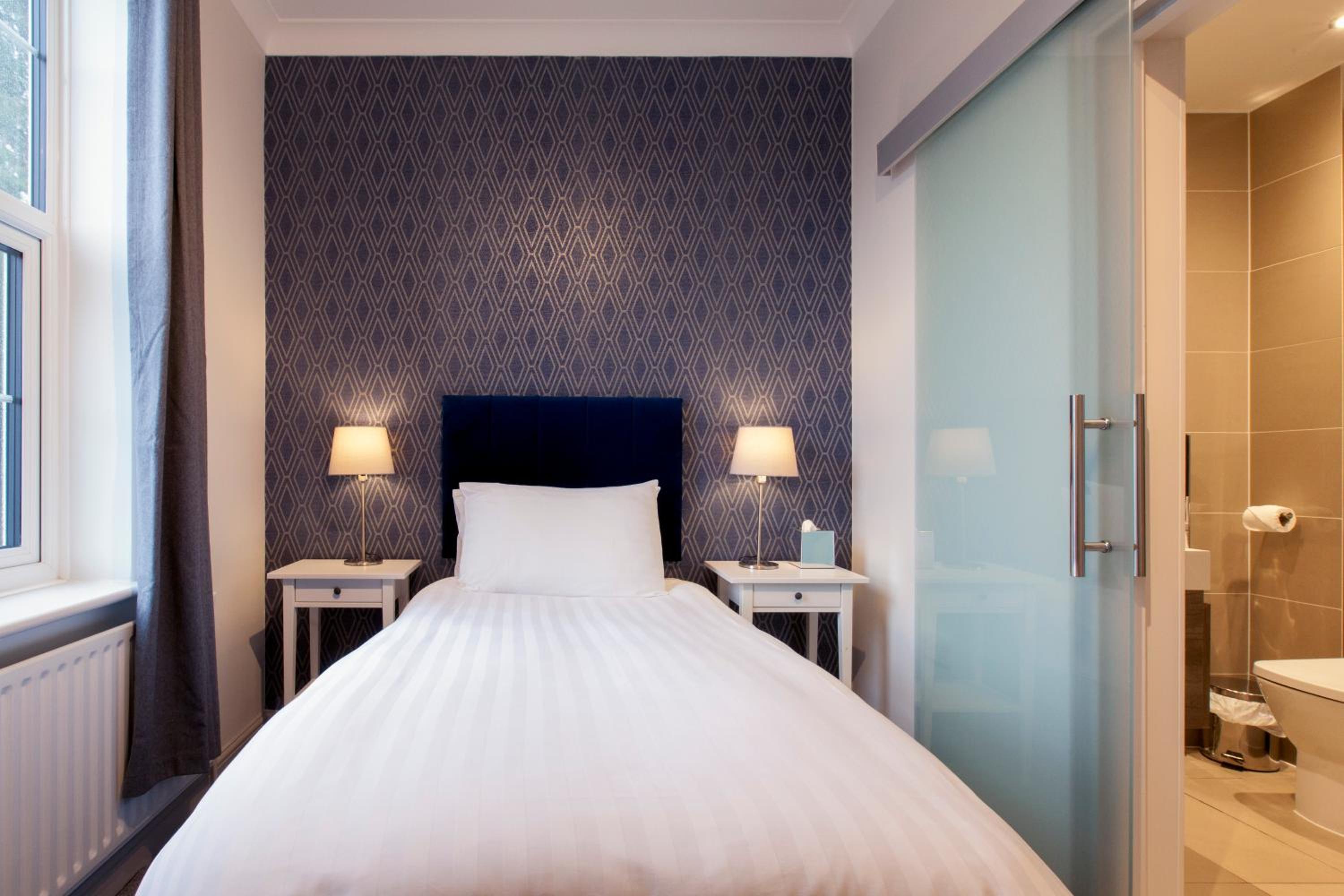 Deluxe Single Room photo 2