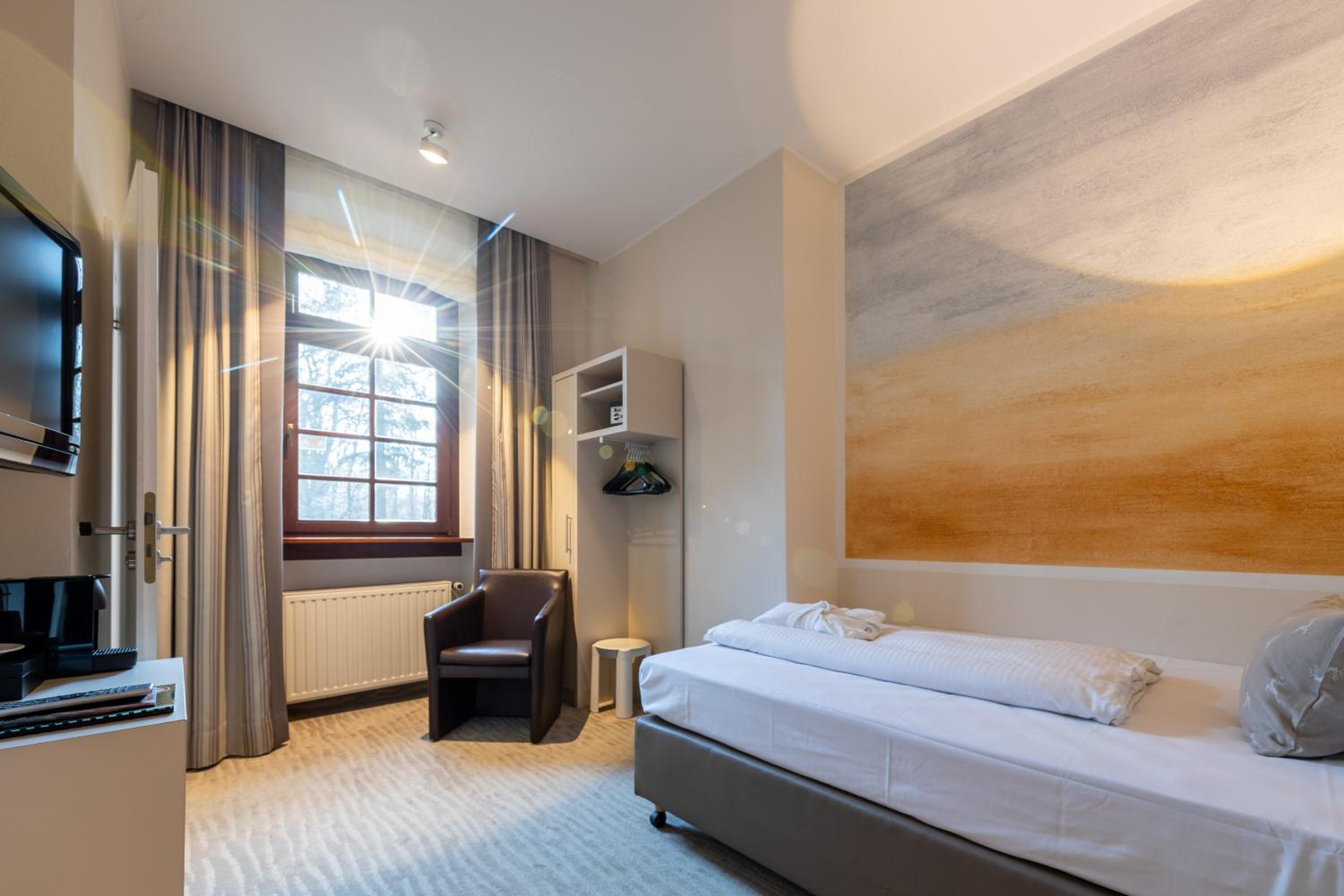 Standard Single Room photo 3