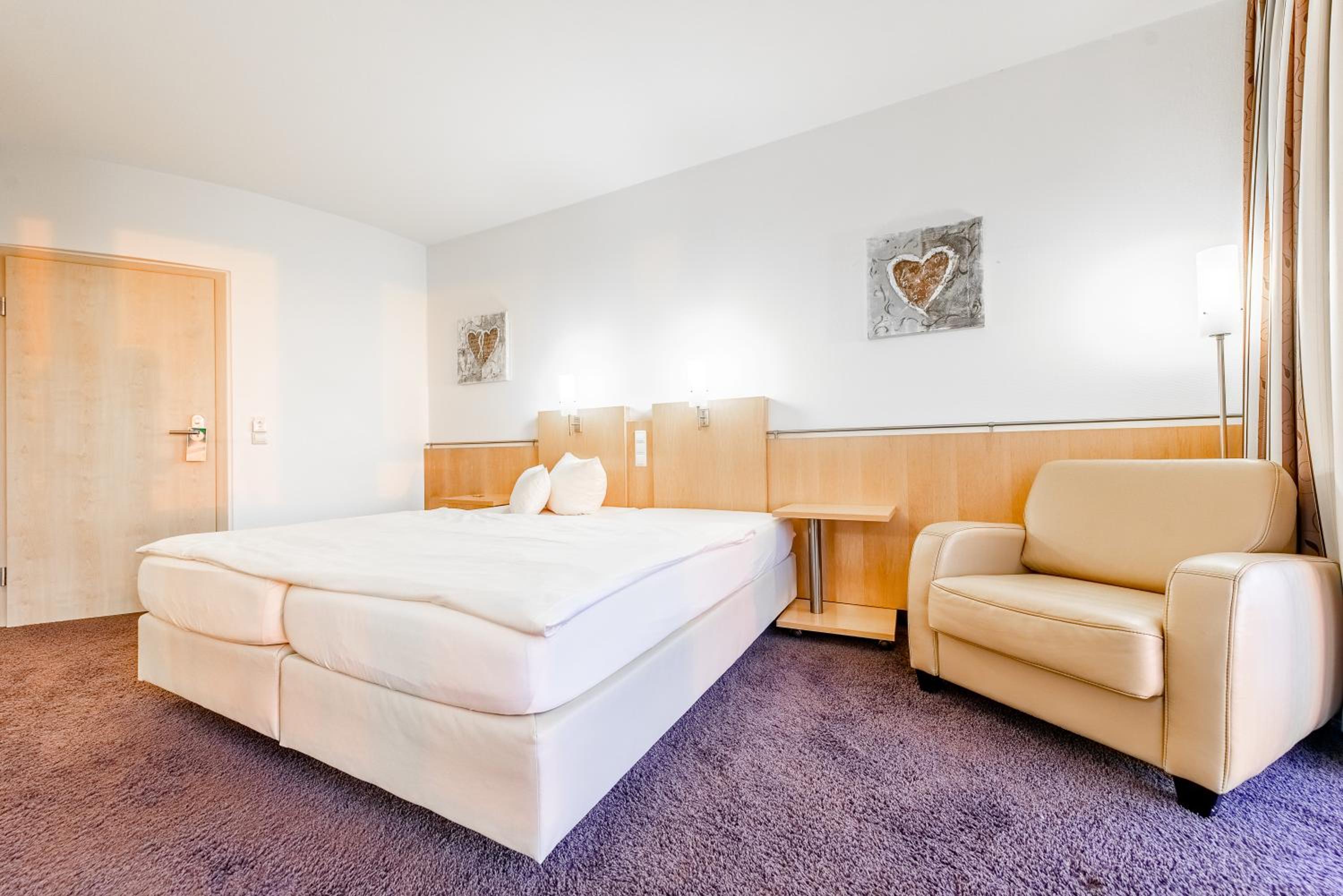 Single Room photo 3