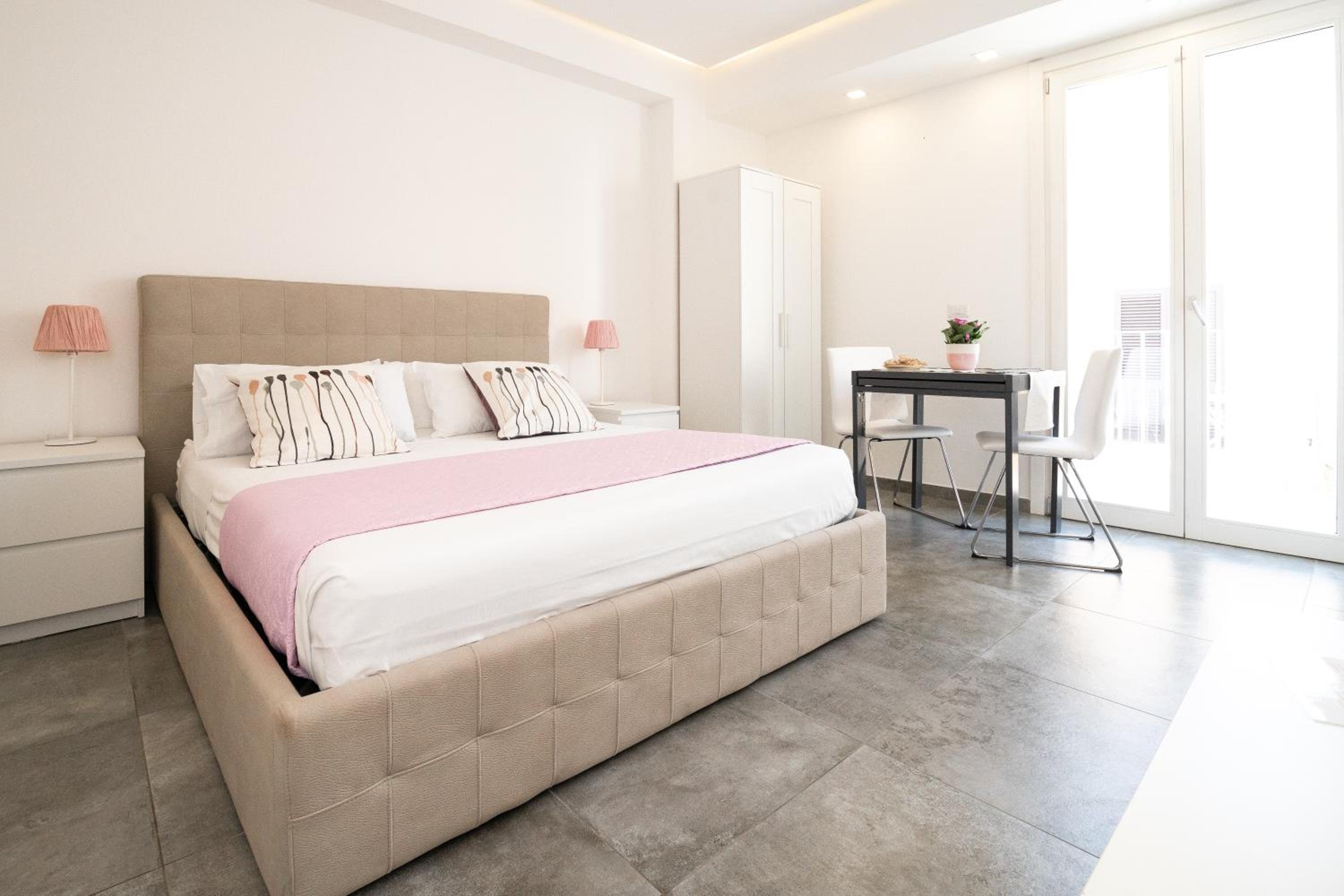 Monolocale con balcone