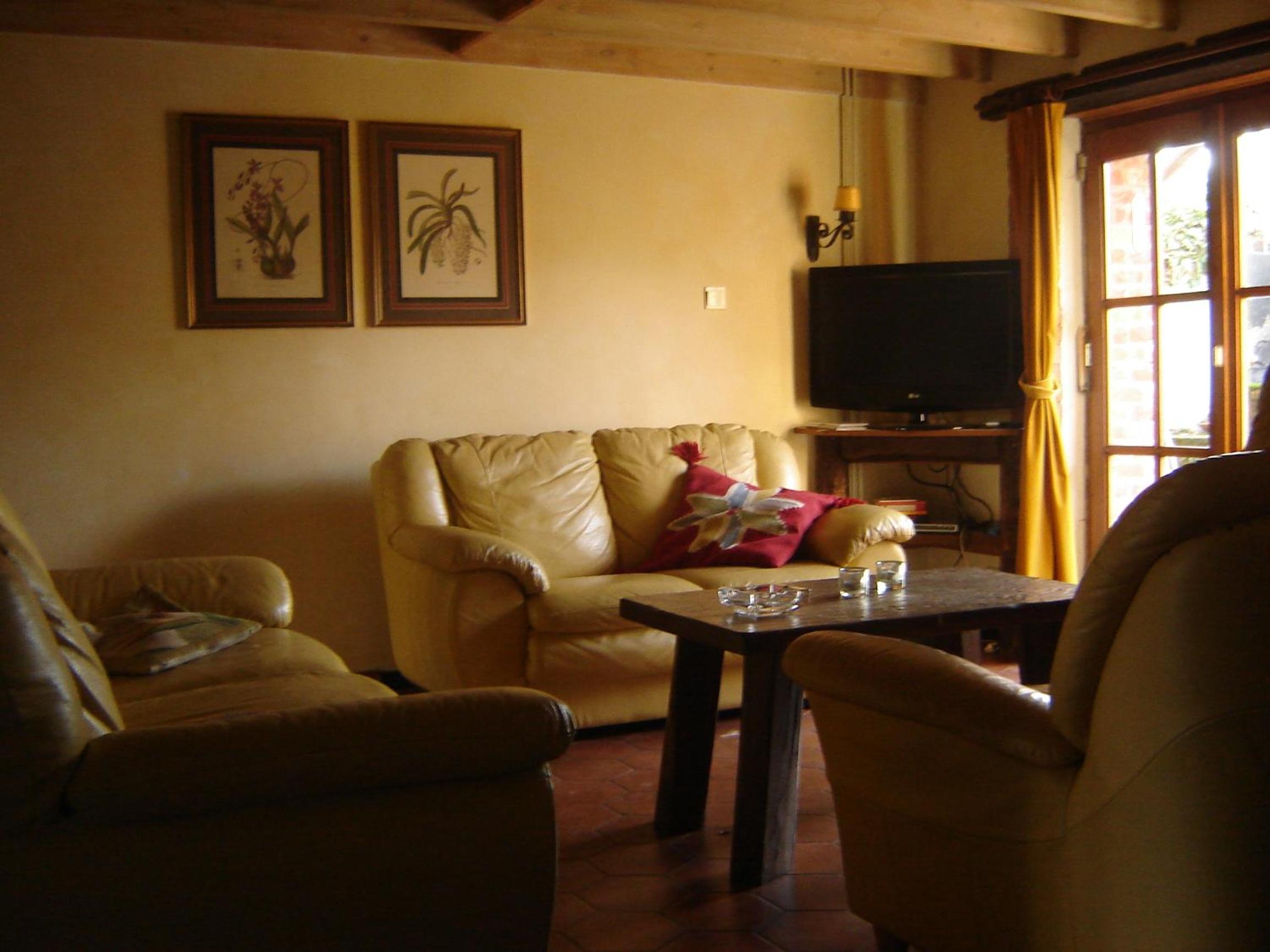 Three-Bedroom House (6 Adults) photo 1