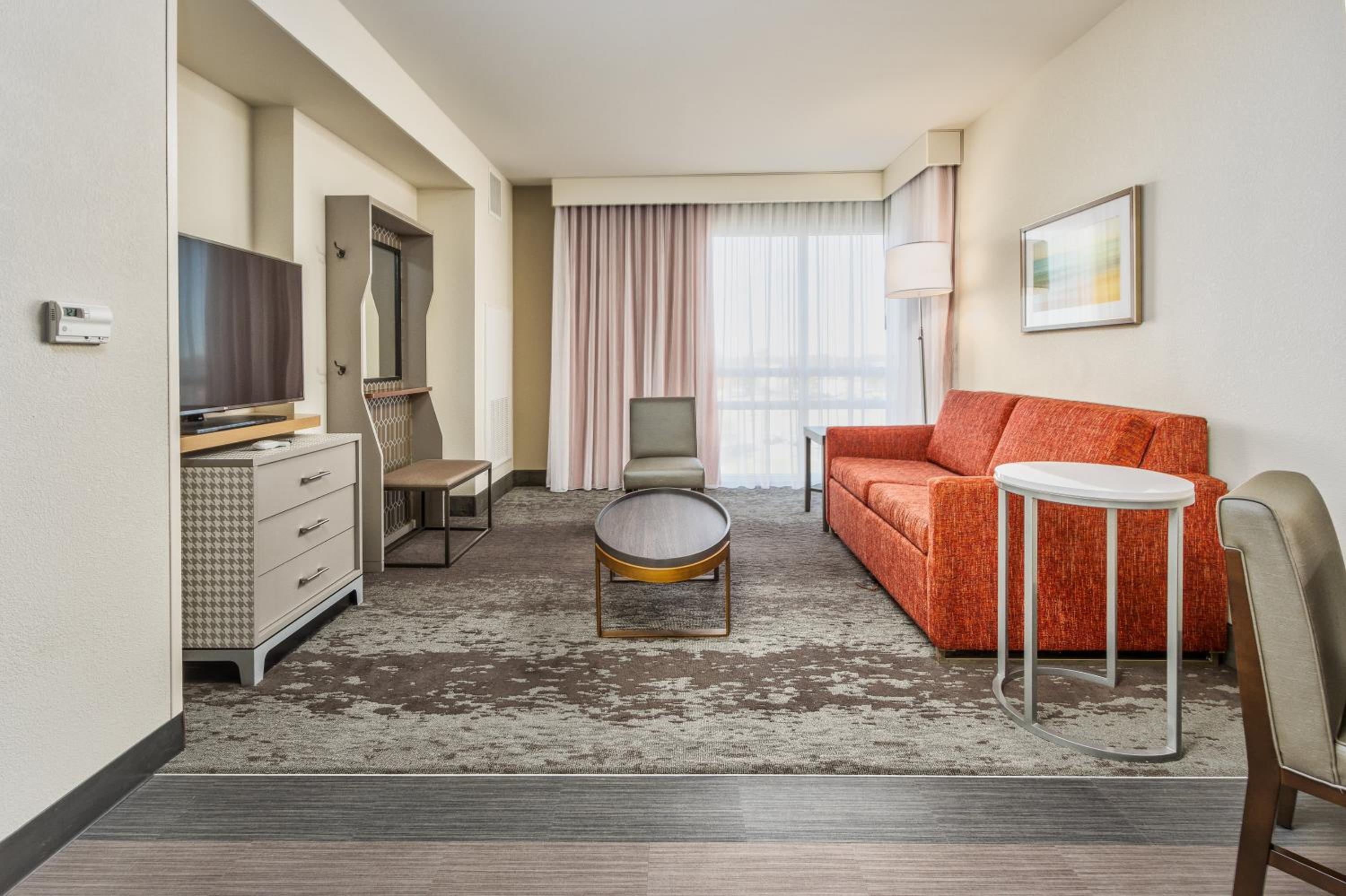 King Suite with Sofa Bed - Photo 3