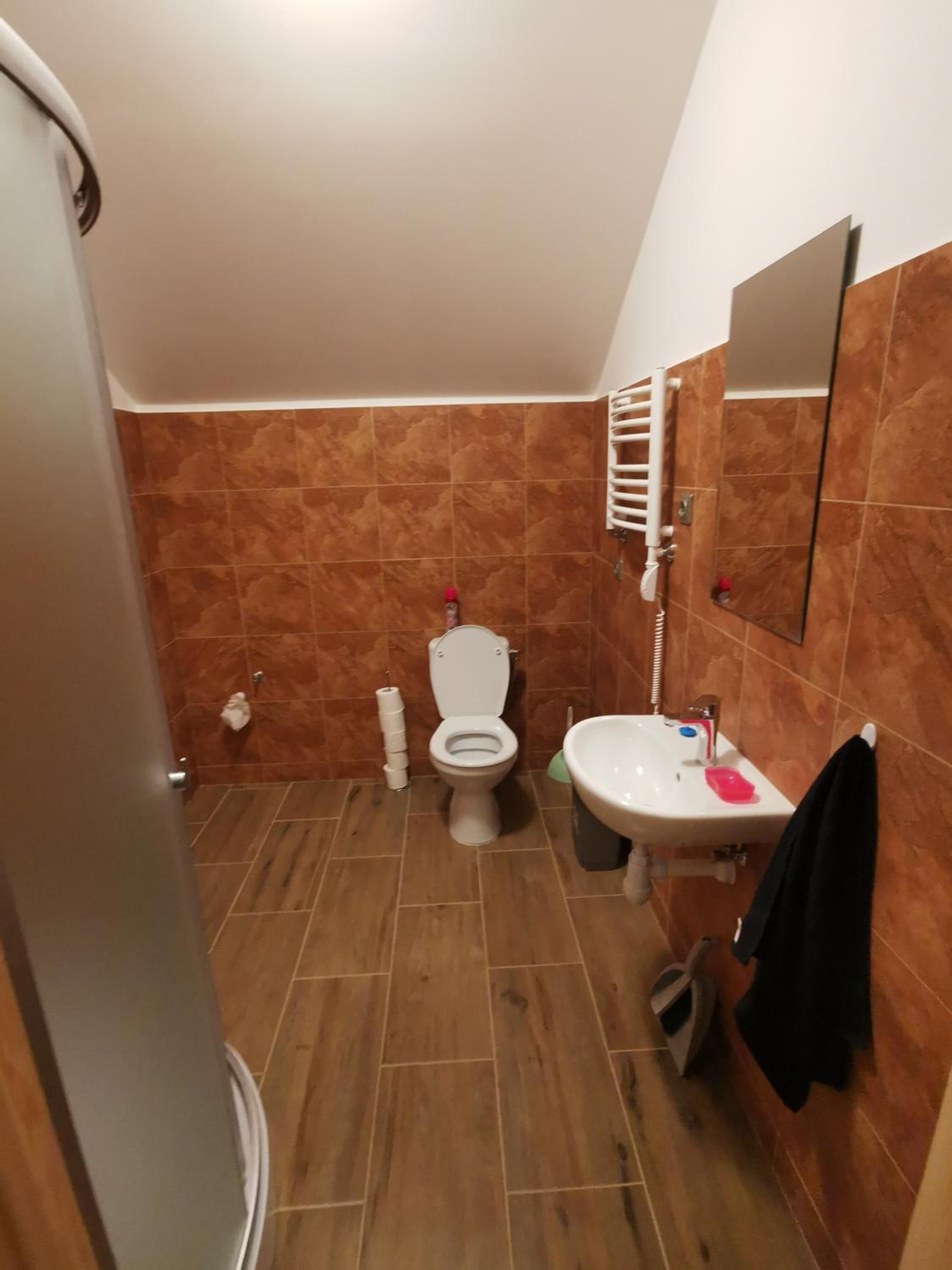 Triple Room with Bathroom - Photo 6