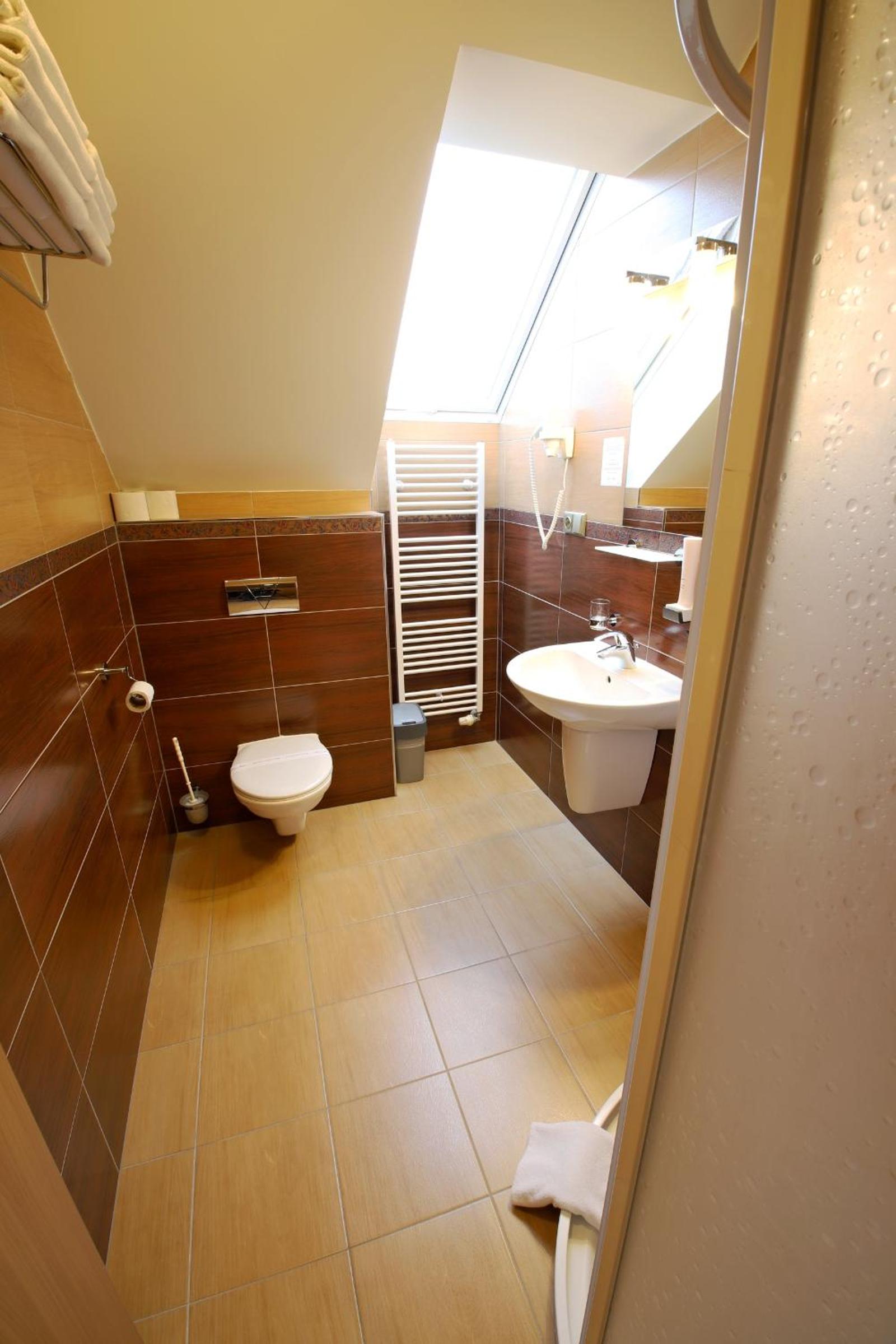 Comfort Triple Room - Photo 7