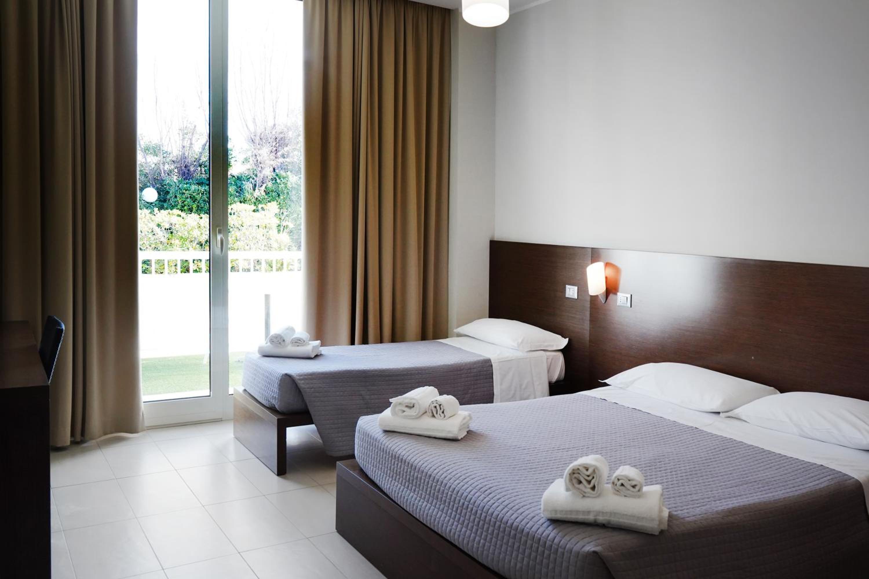 Triple Room with Balcony
