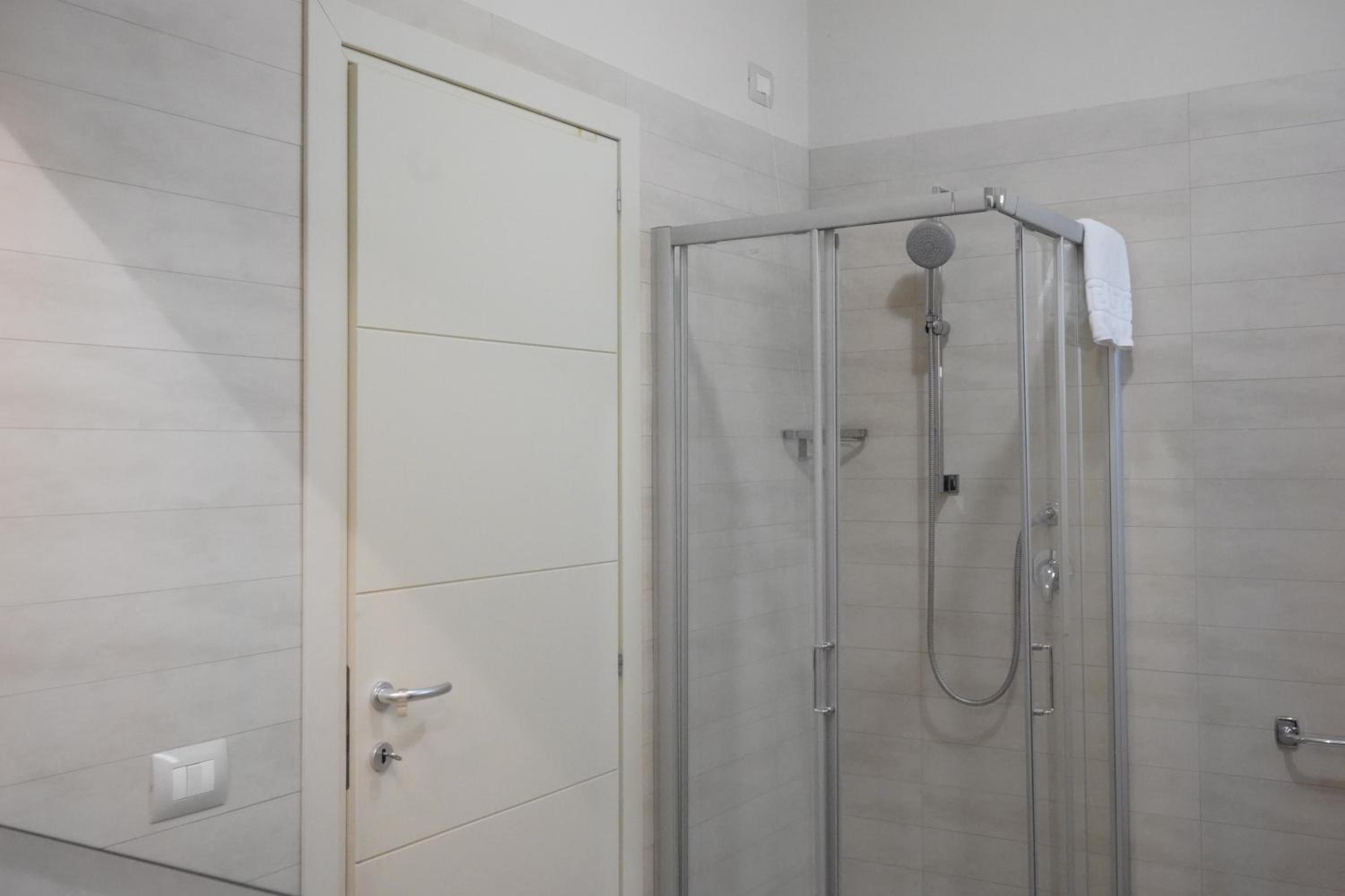 Apartment - Photo 23