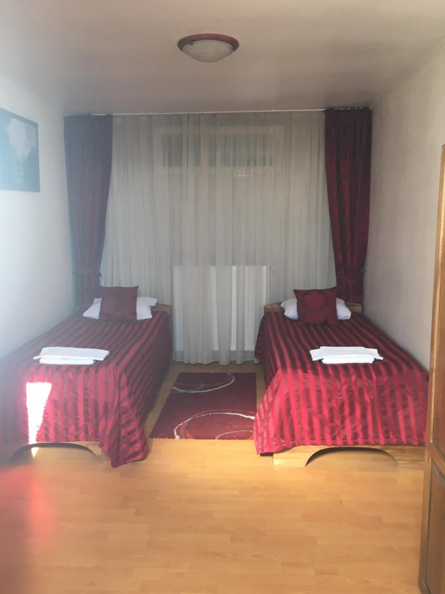 Economy Double Room photo 1