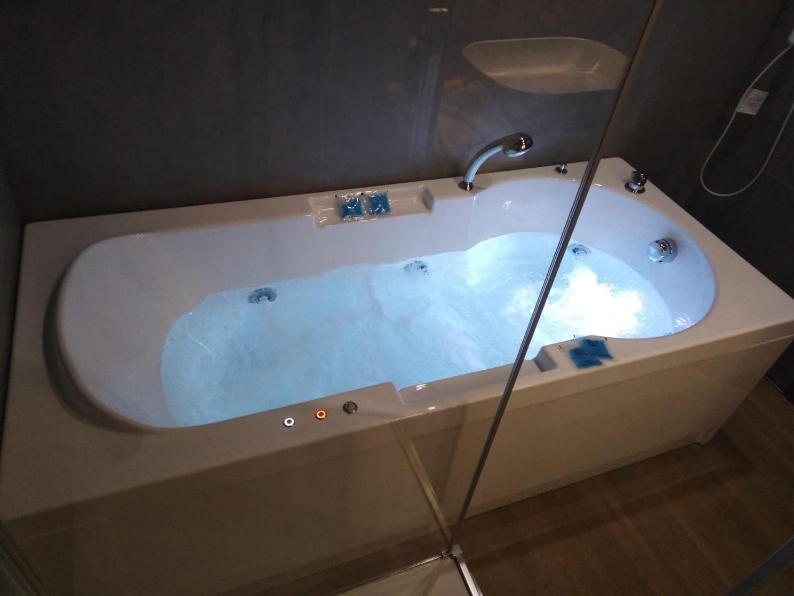 Junior Suite - Photo 18