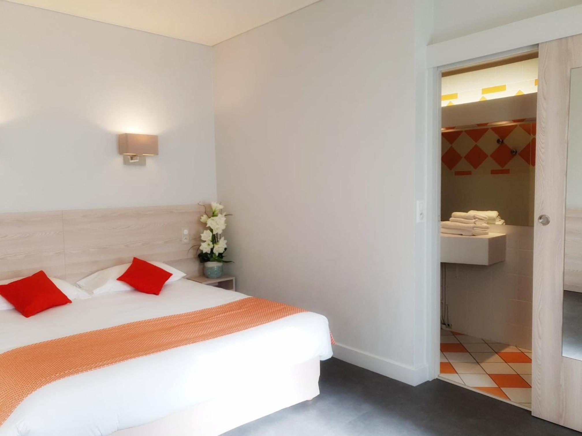 Standard Room (1 or 2 people) photo 1