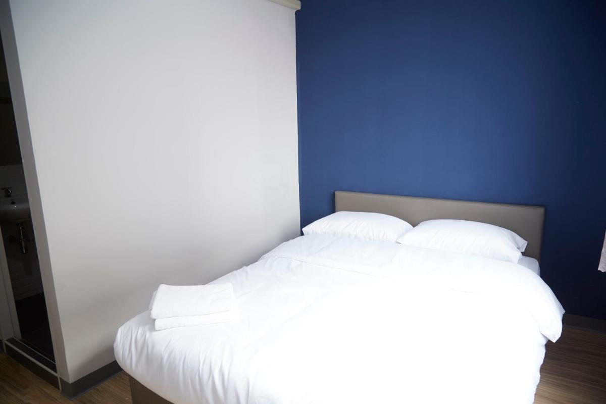 Standard Queen Room - Photo 3
