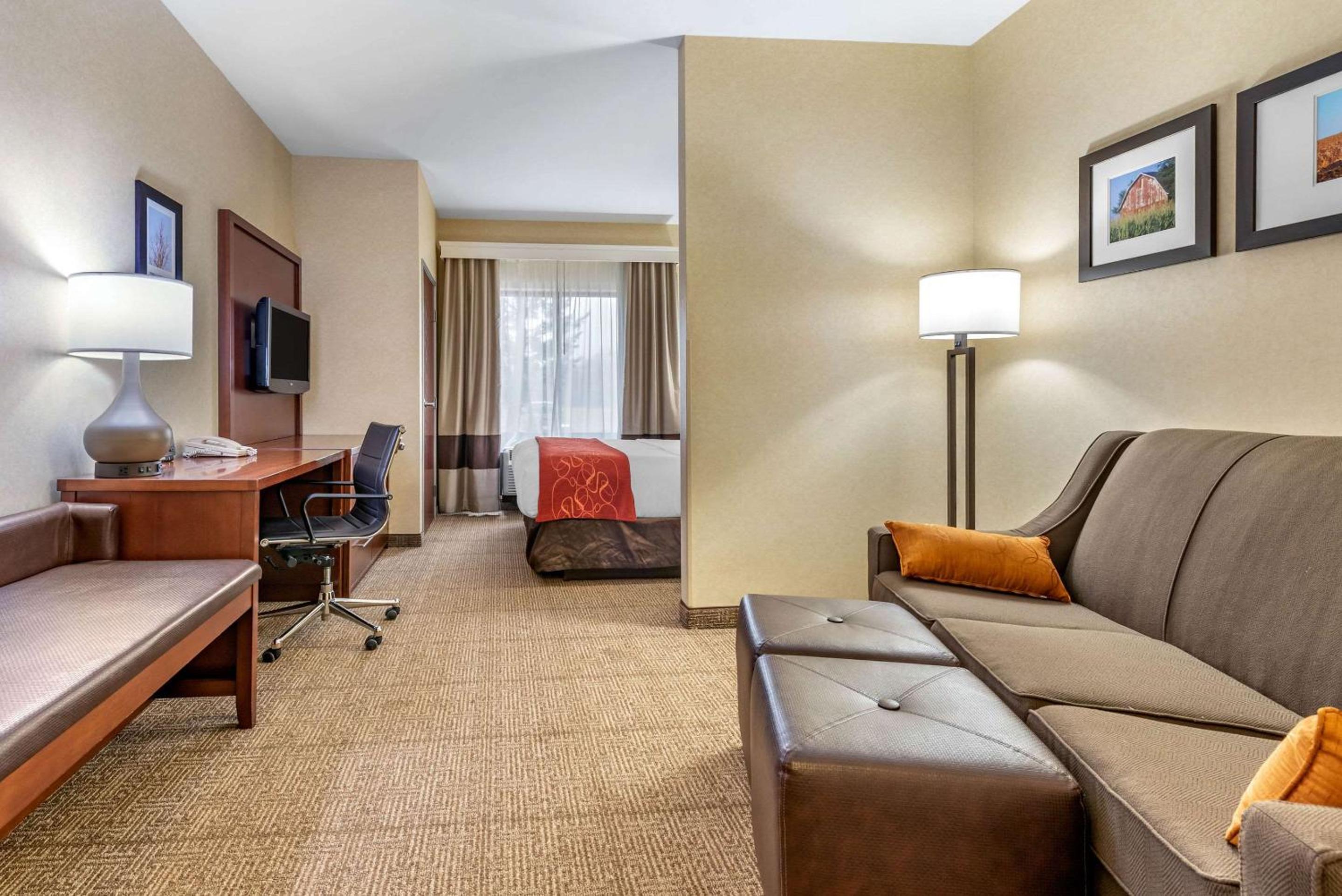 Comfort Suites Elkhart South, Photo 2