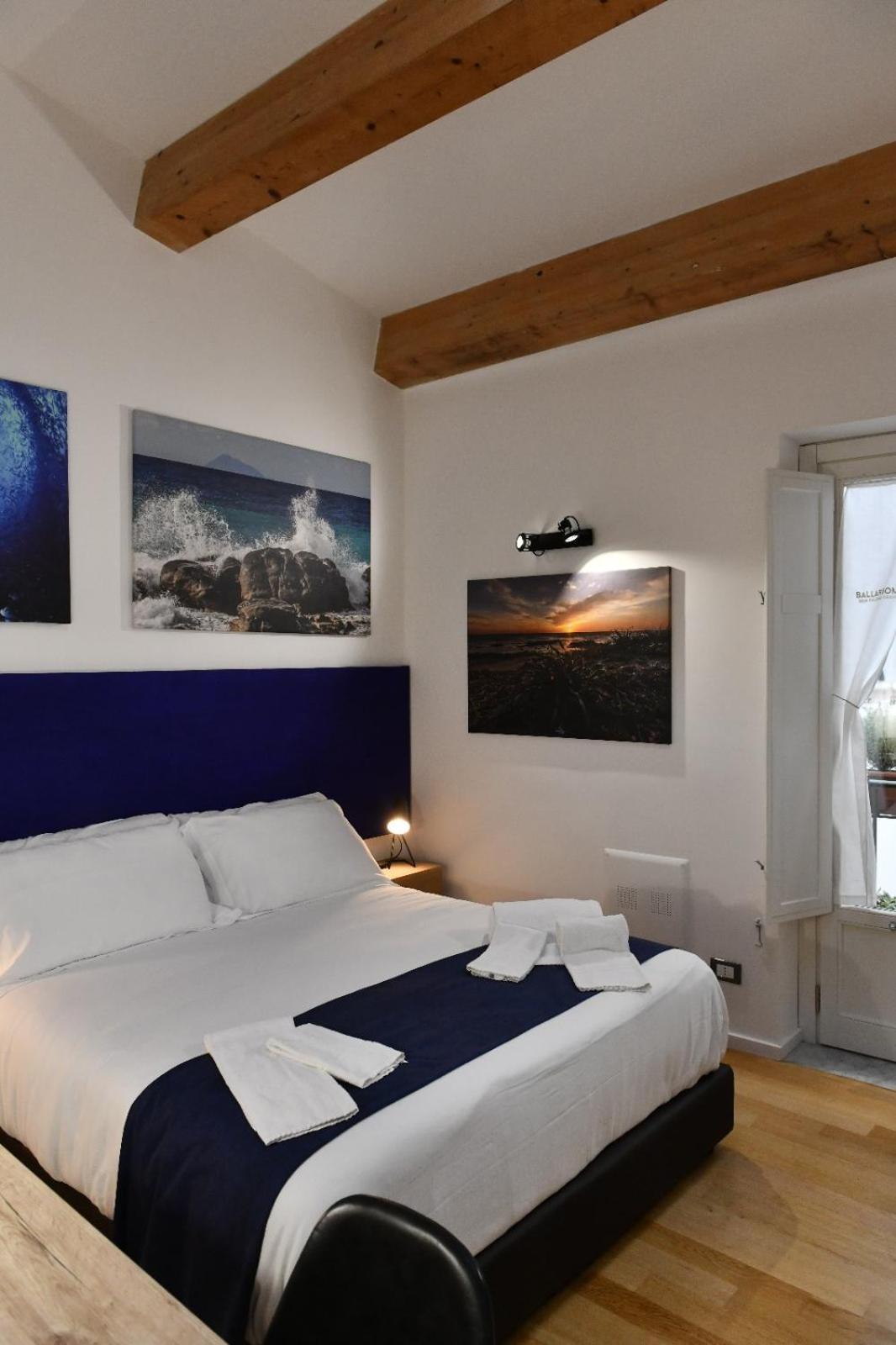 Double Room with Private Bathroom - Photo 5