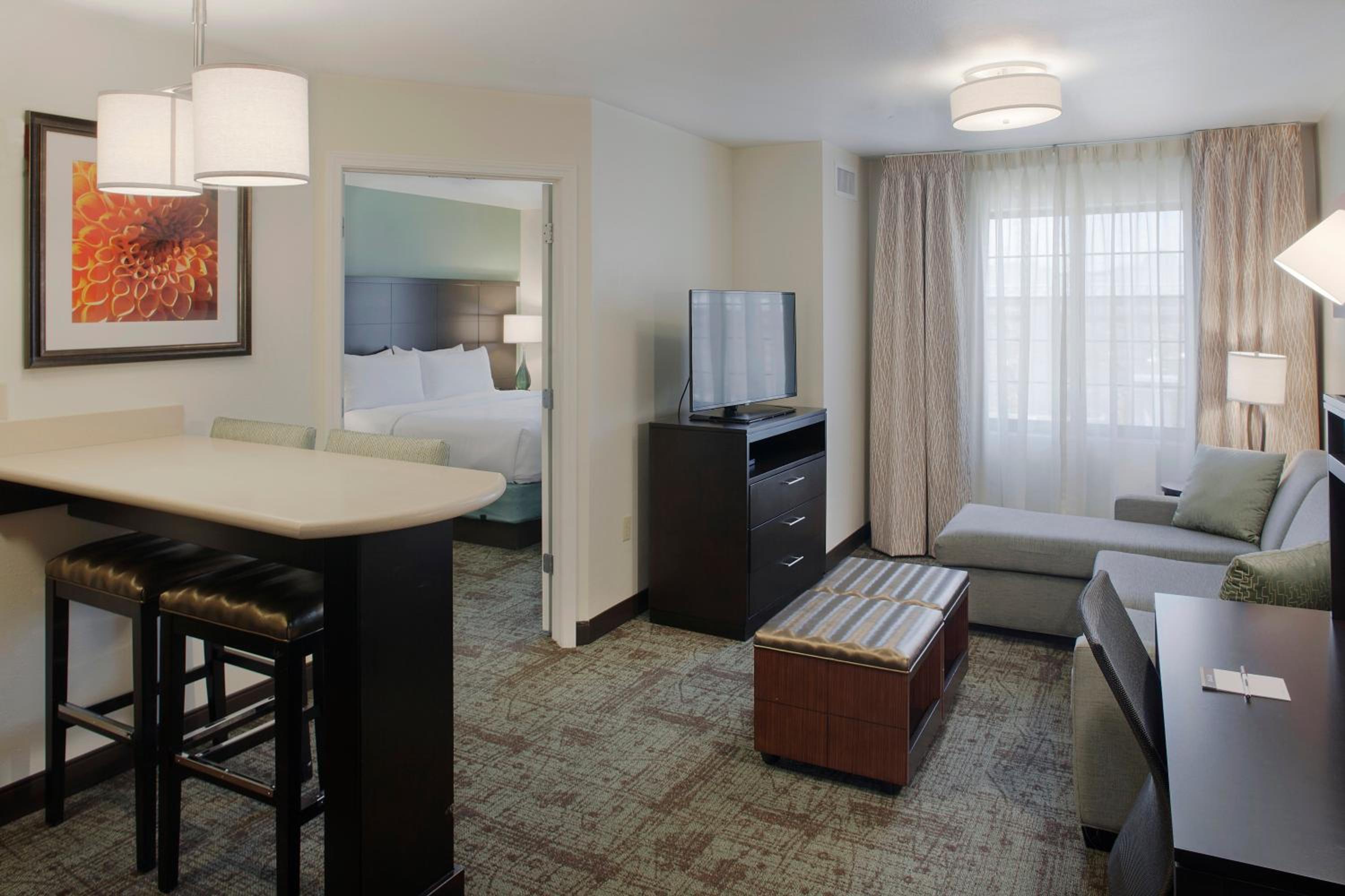 One-Bedroom Suite