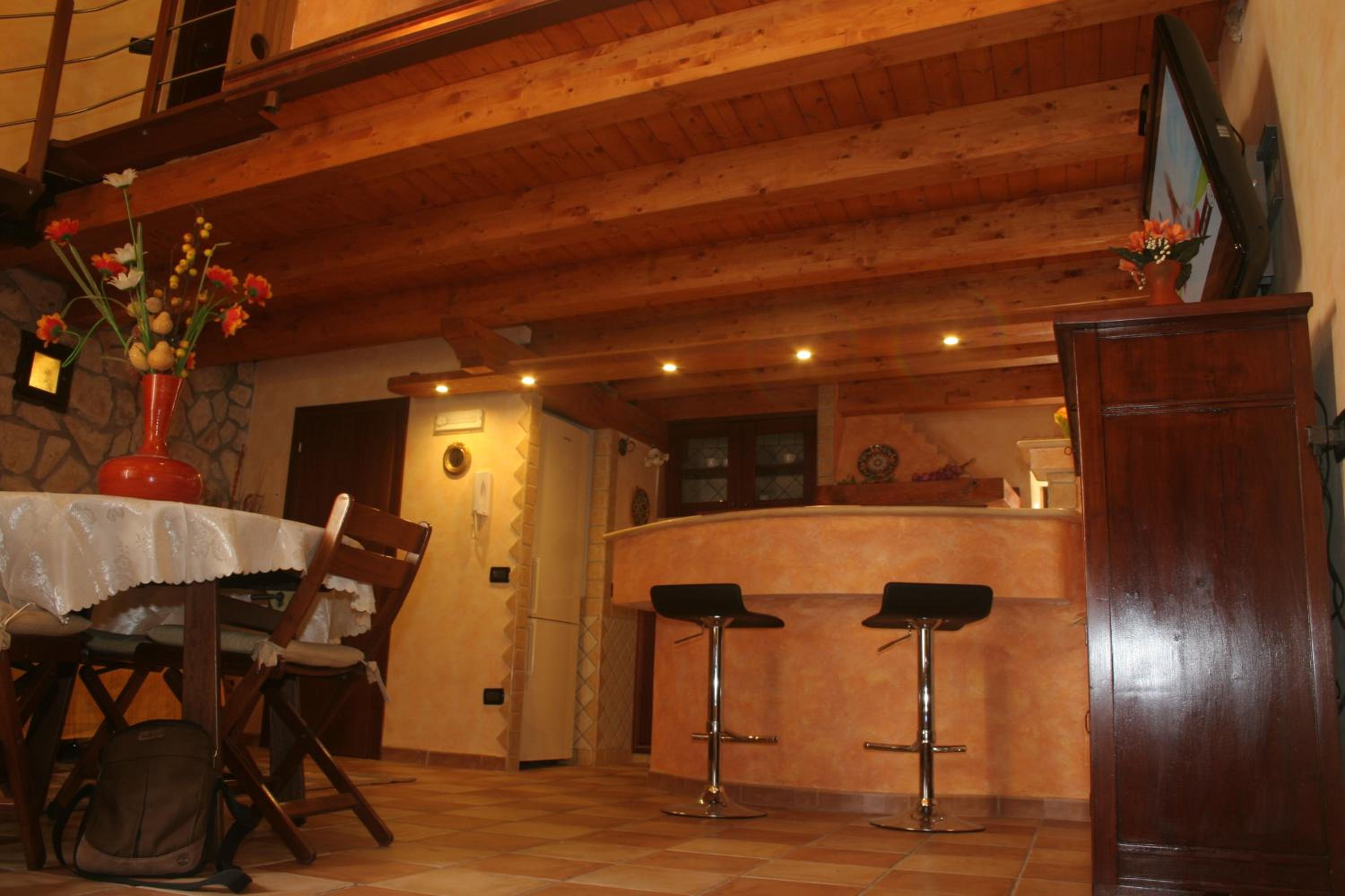 Two-Bedroom Apartment - Photo 8