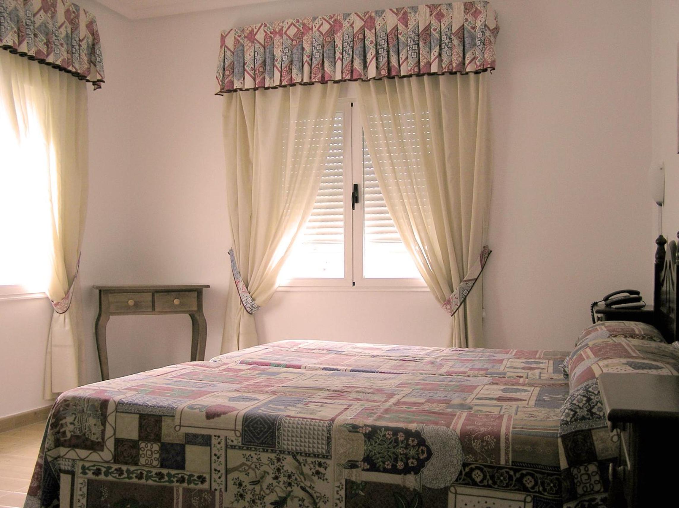 Double Room - Photo 4