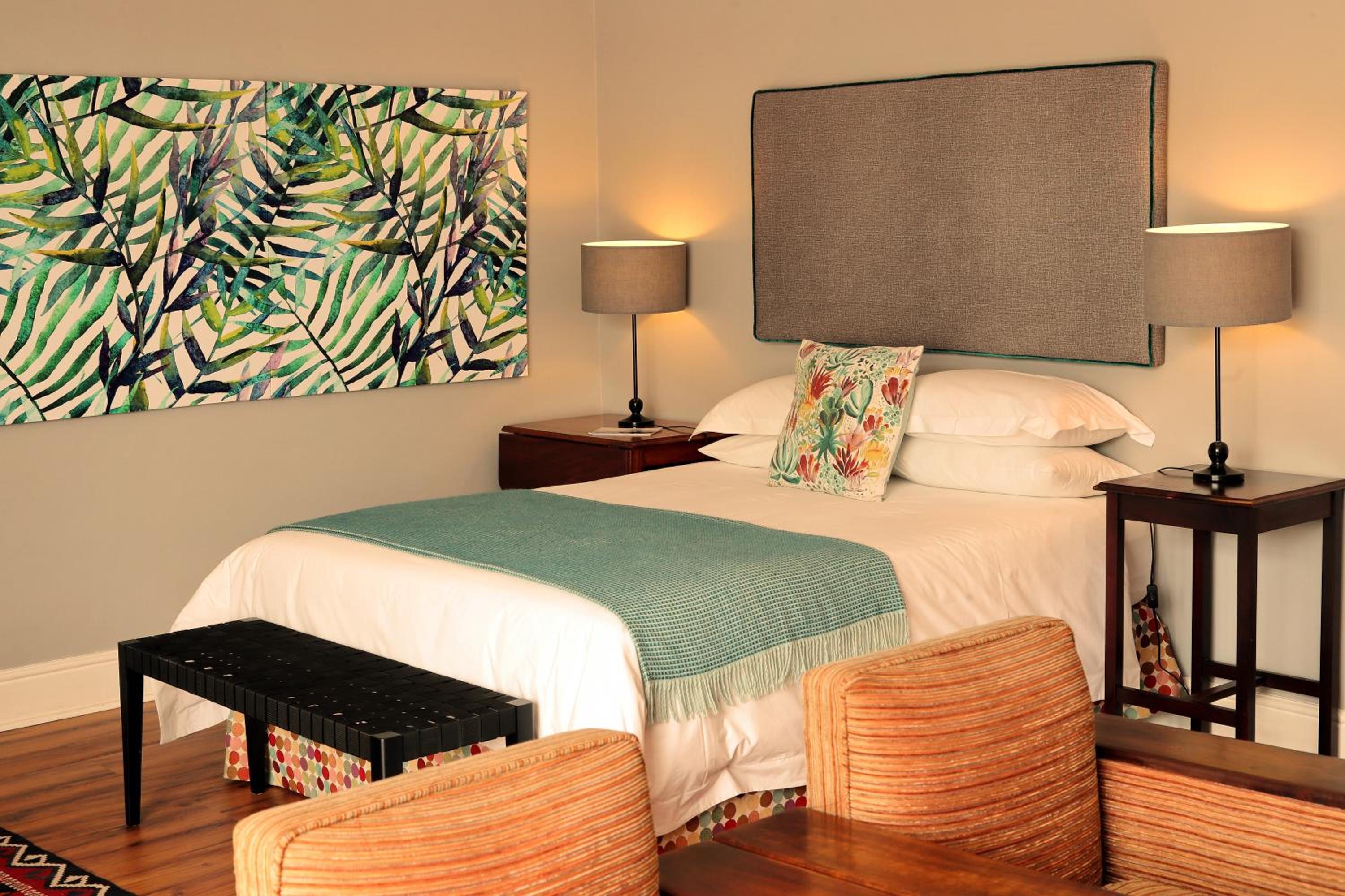 Family Room - Not Pet Friendly - Photo 1