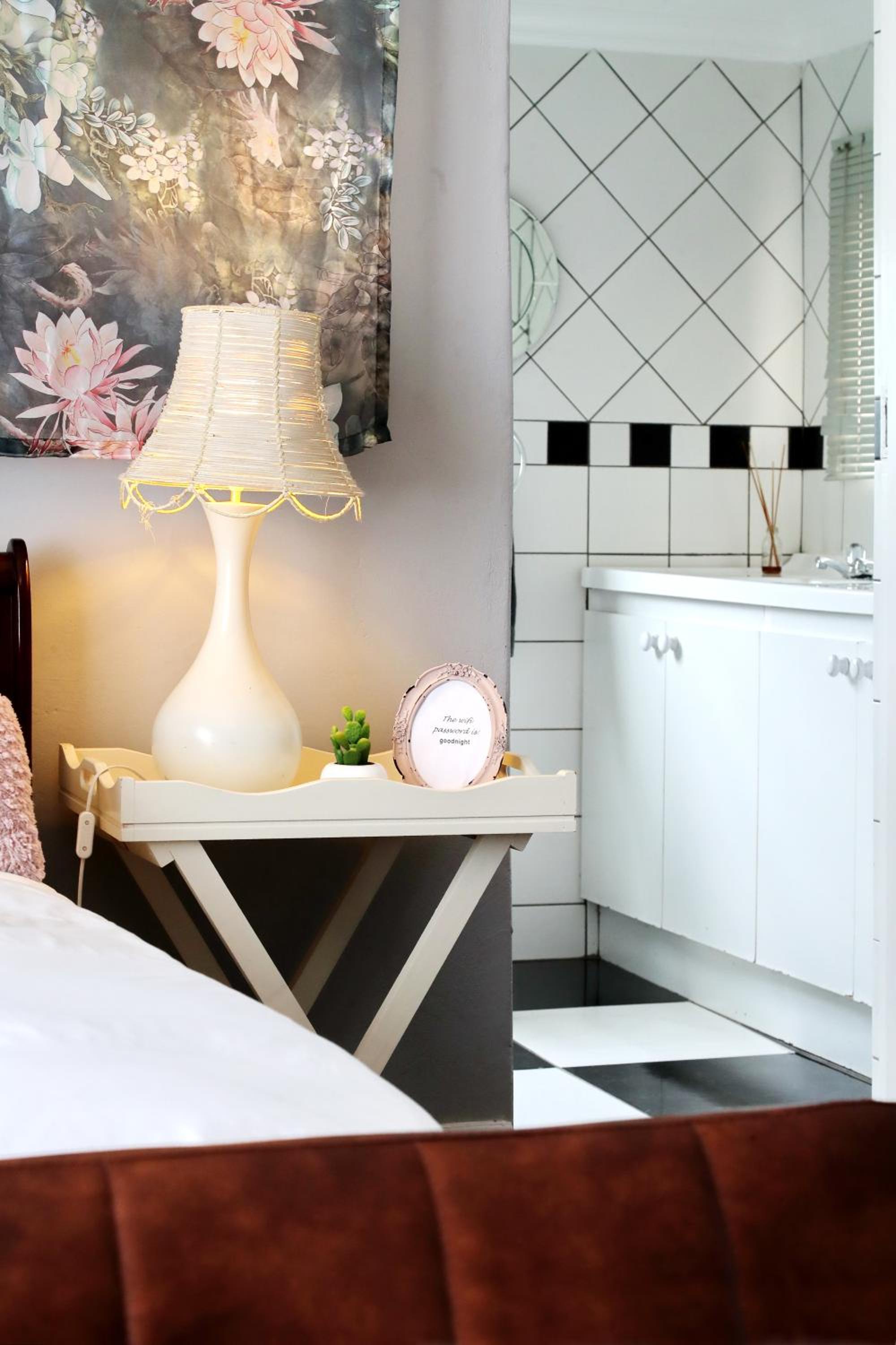  Double Room - Not Pet Friendly - Photo 7