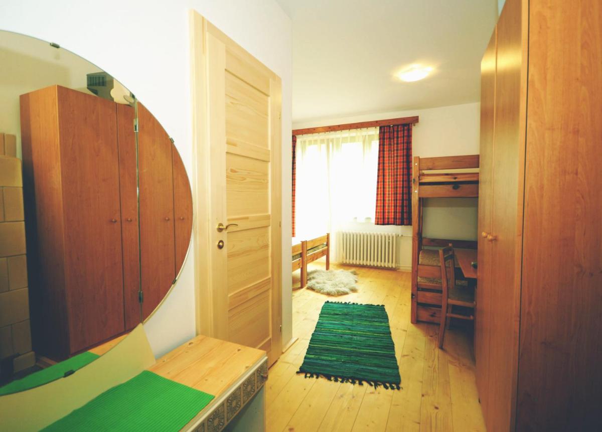 Economy Quadruple Room