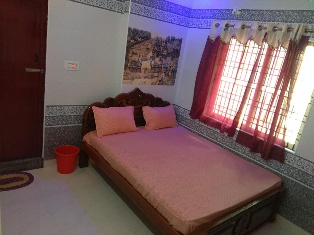 Standard Double Room - Photo 3