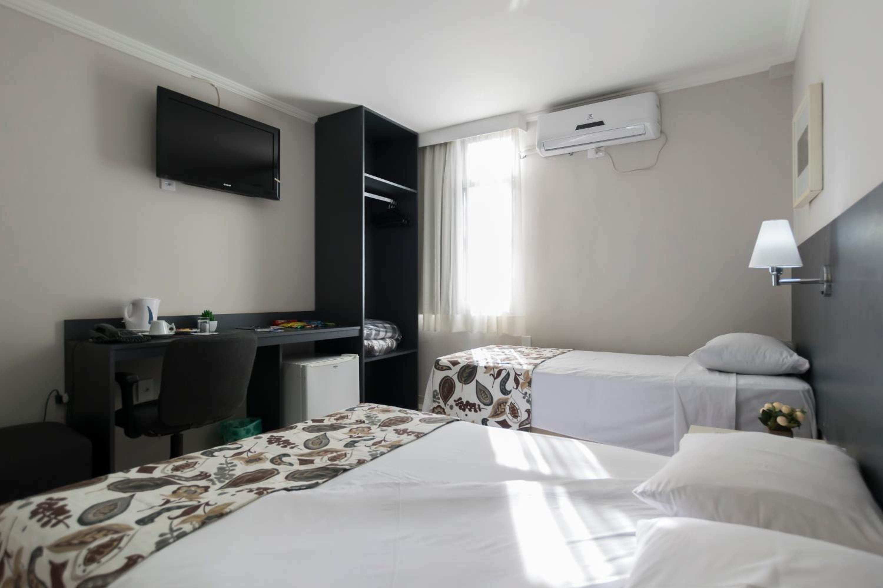 Standard 2 Single beds