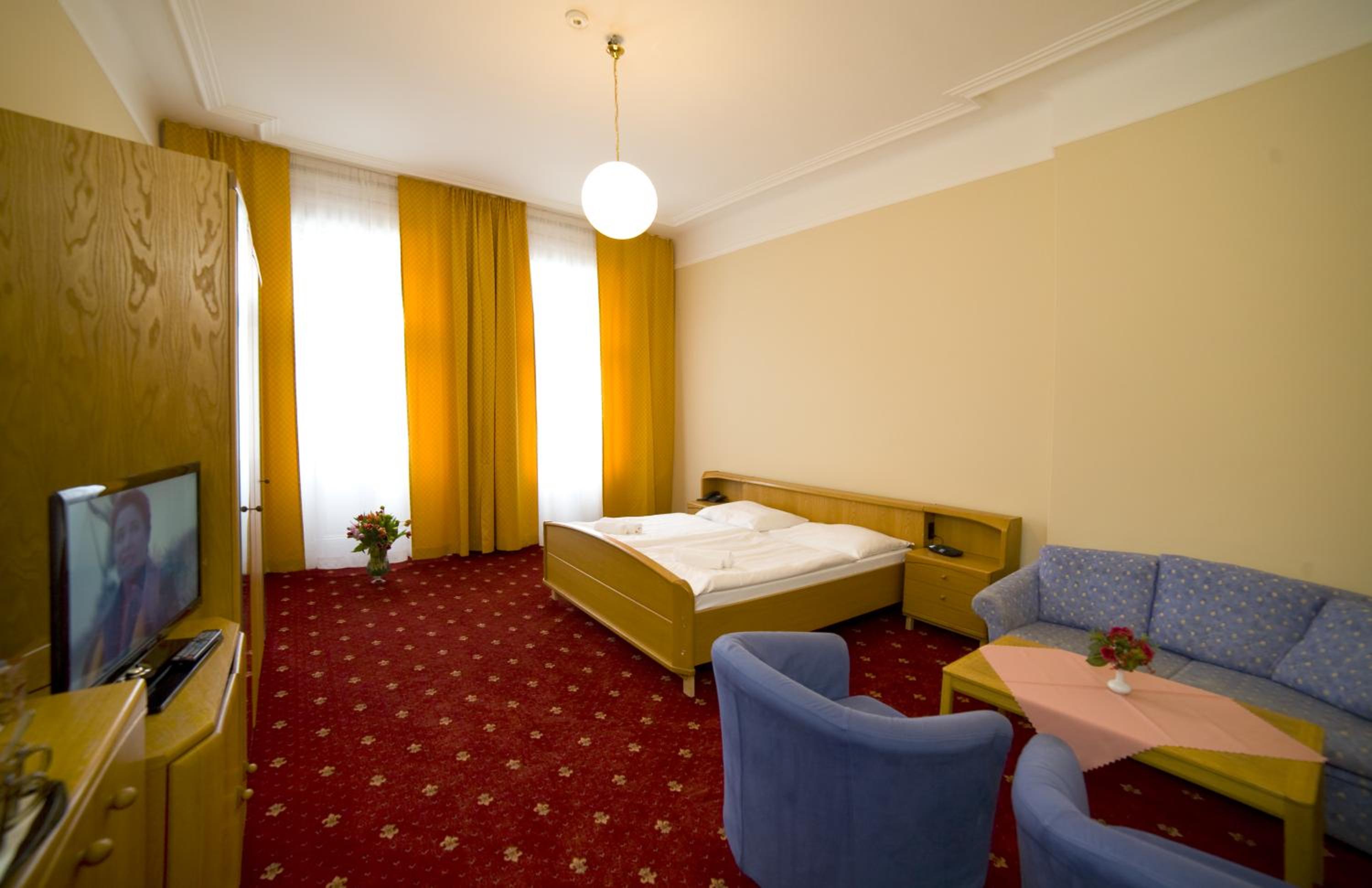 Superior Double Room - Photo 2