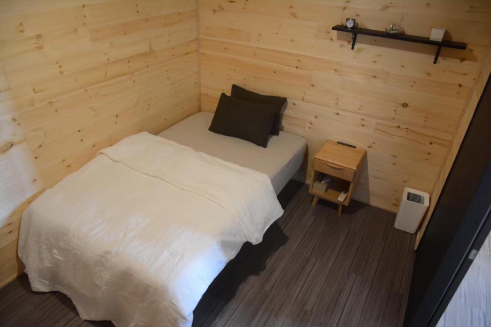 Single Room photo 2