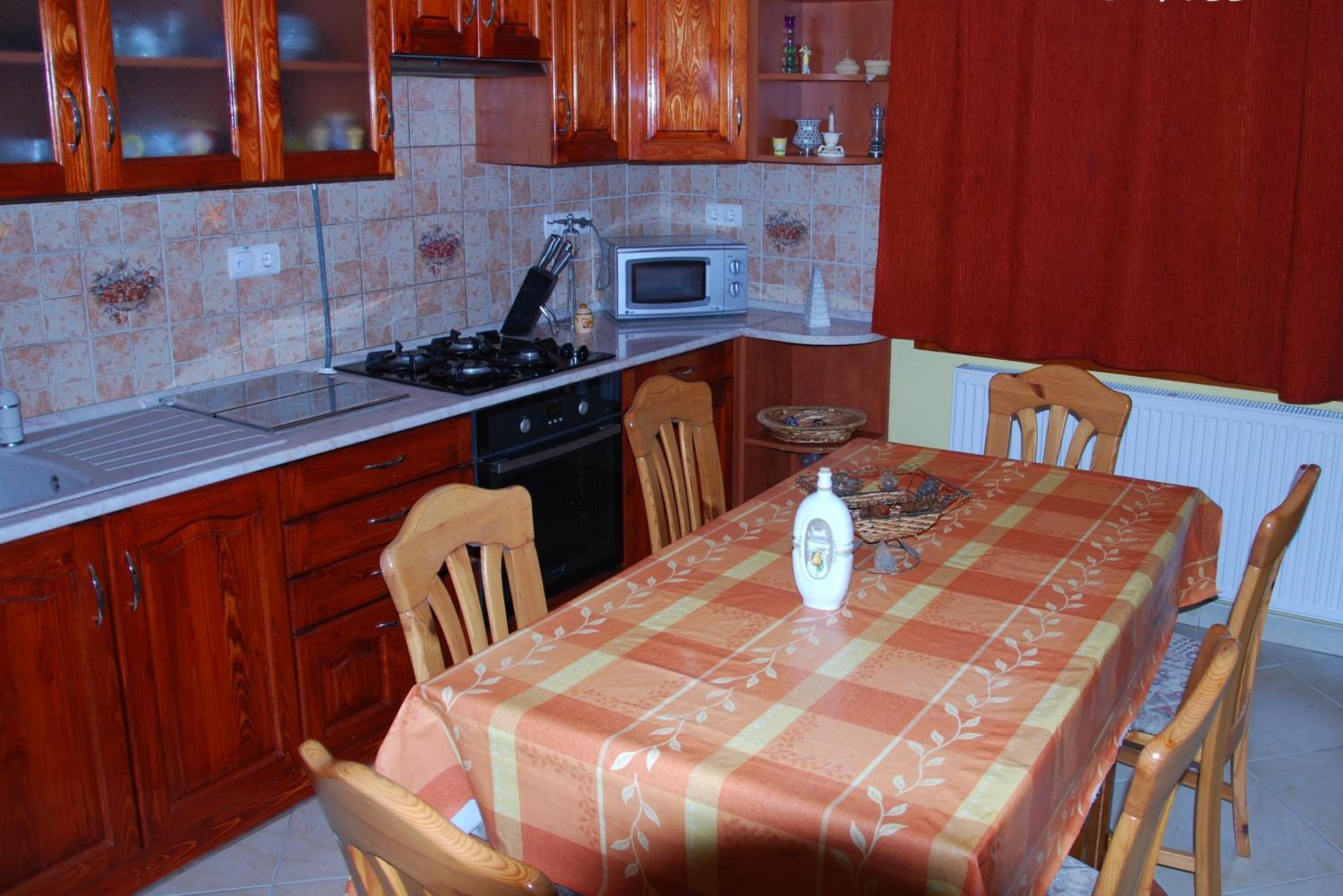 Apartment - Photo 16